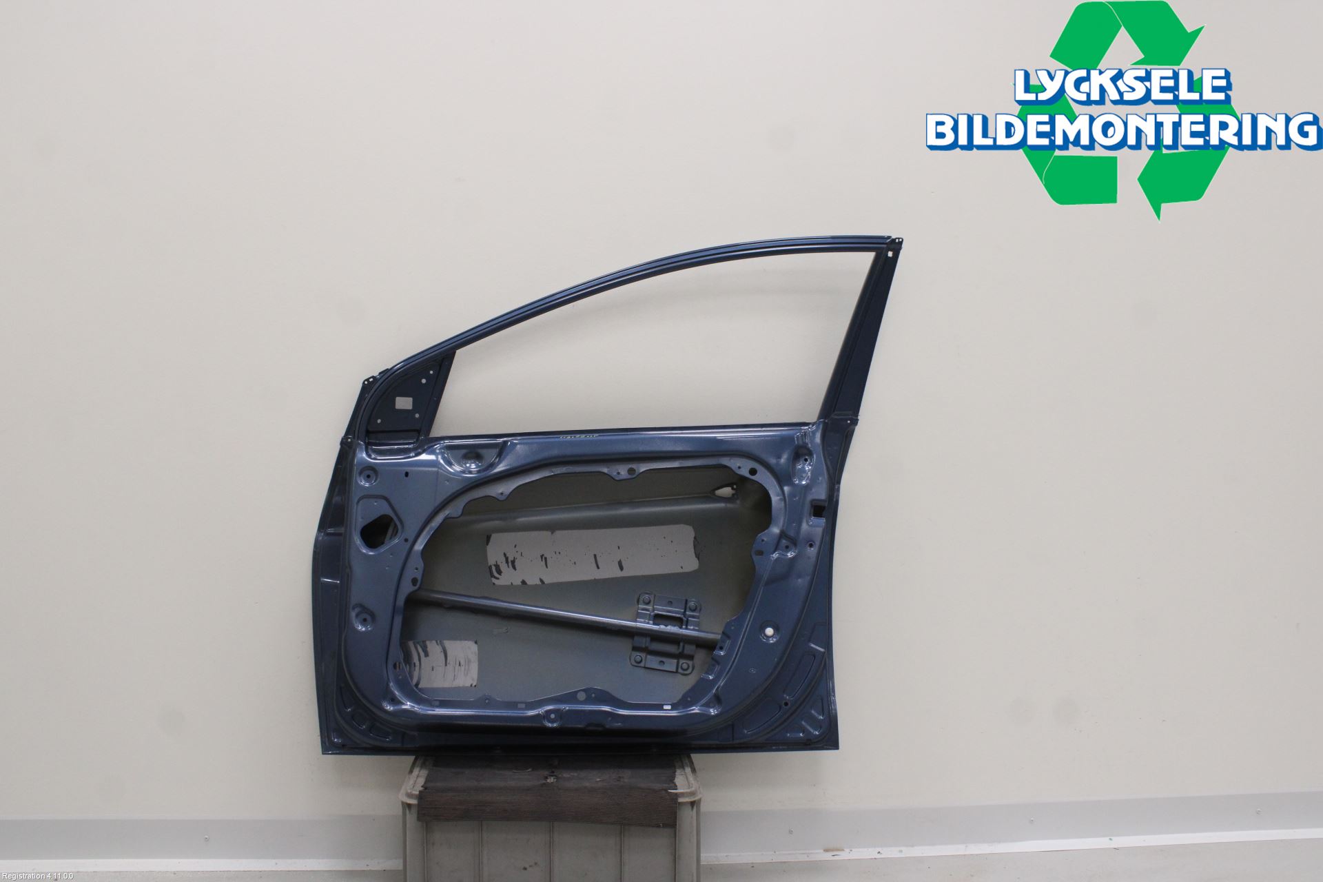 Hyundai i40 08-15 Dörr Fram Höger
