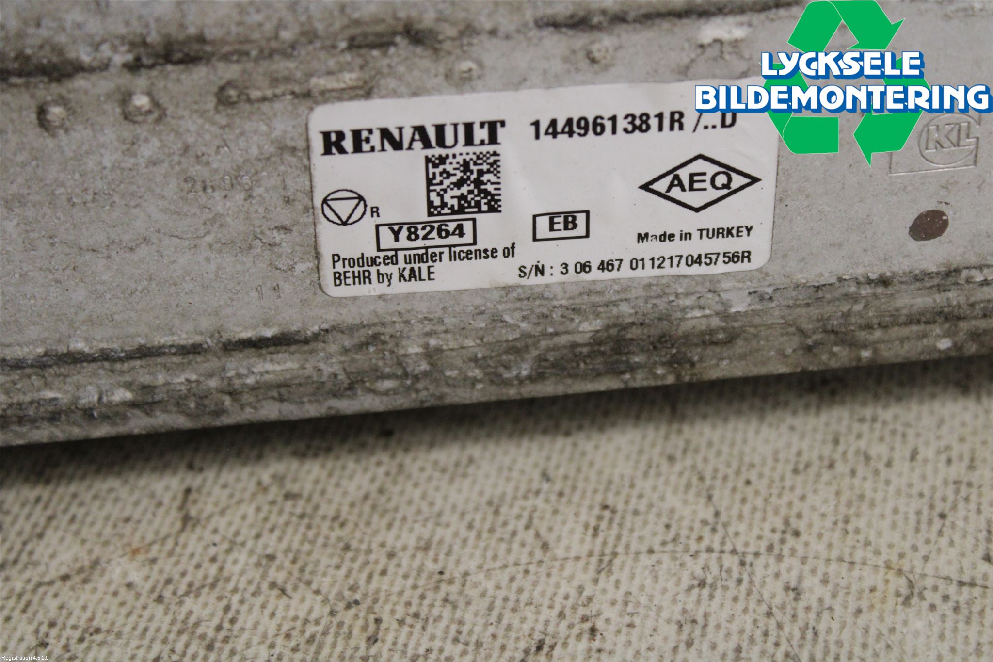 Dacia DUSTER 10-17 Laddluft-Intercooler Kyl