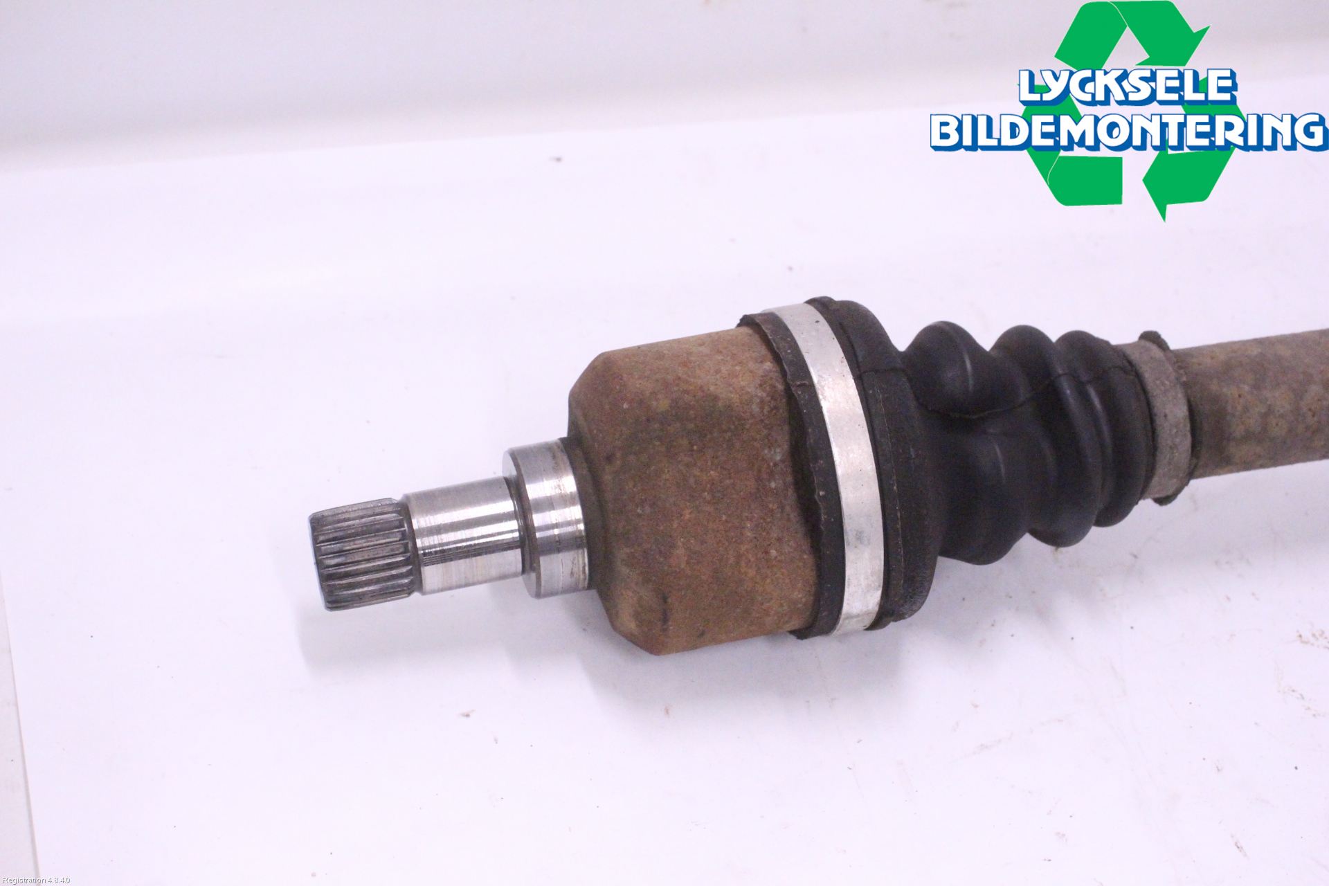Peugeot 308 08-13 Drivaxel Fram Vänster