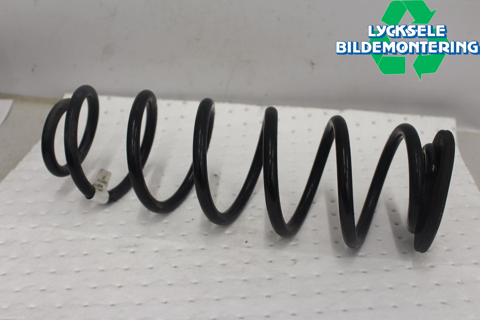 Audi A3/S3 8Y 21- Fjäder Bak