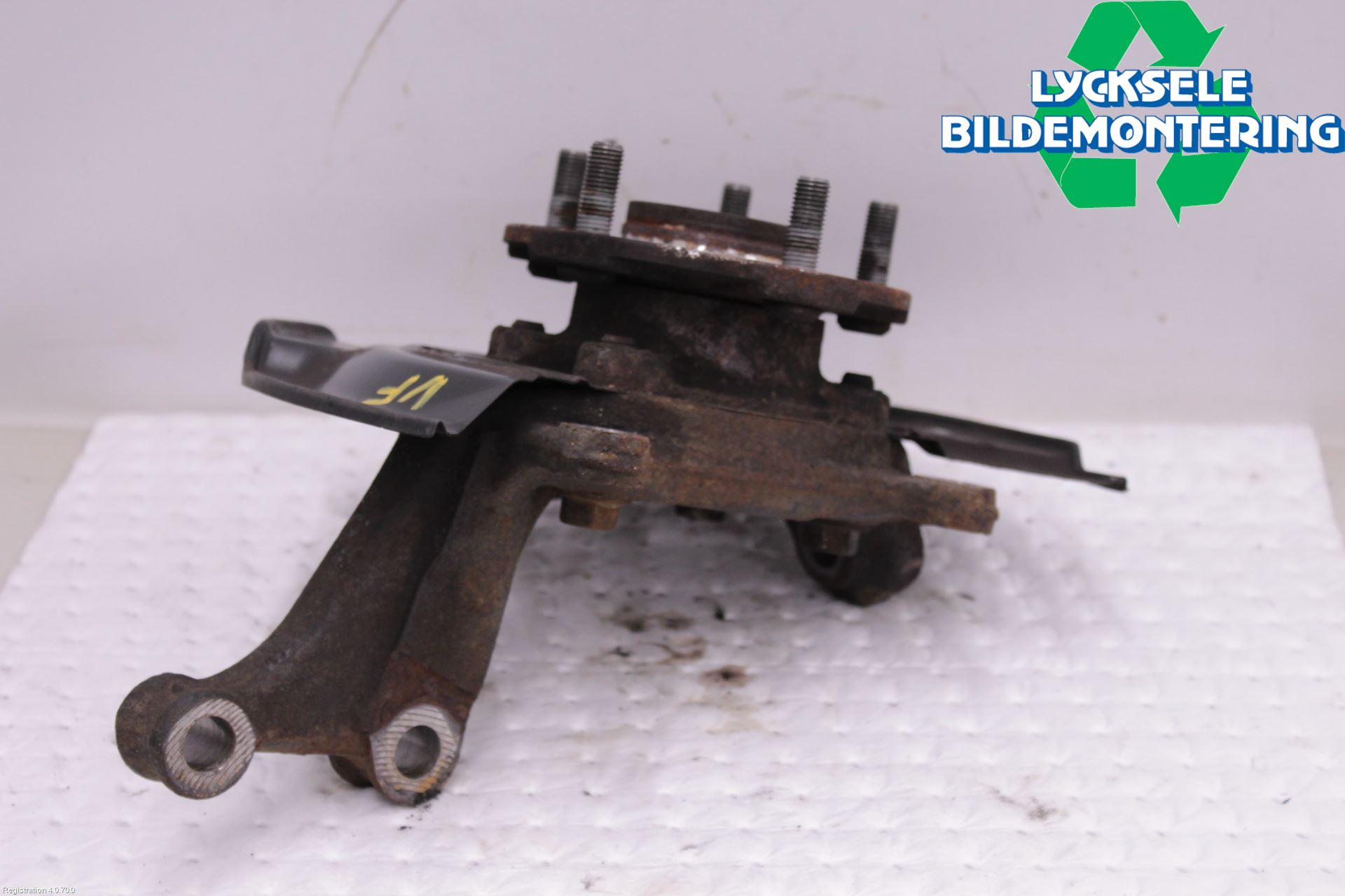 Toyota VERSO 09-18 Styrspindel Lagerhus Vä