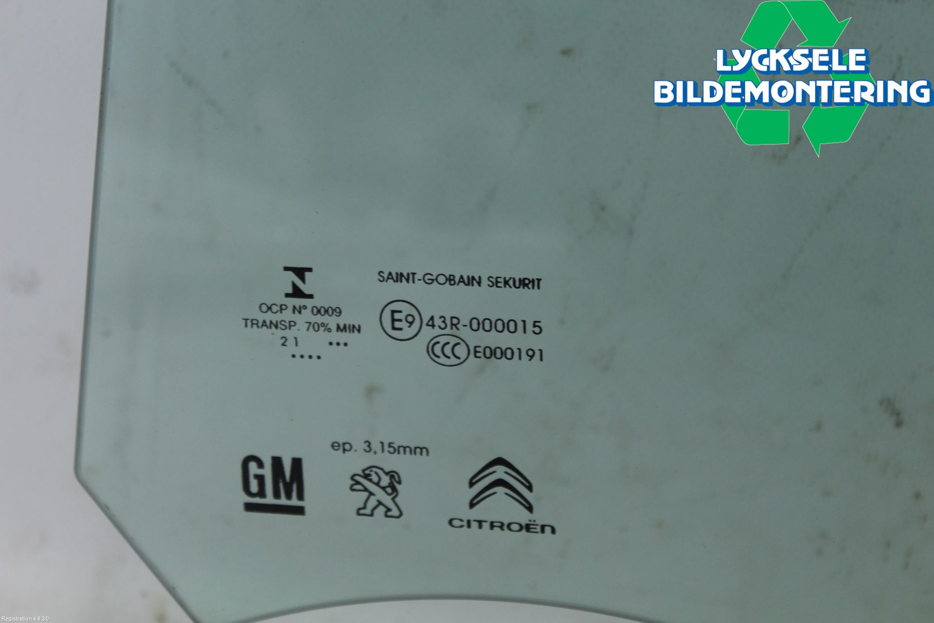 Peugeot PARTNER/E-PARTNER 19- Dörruta Fram Vänster