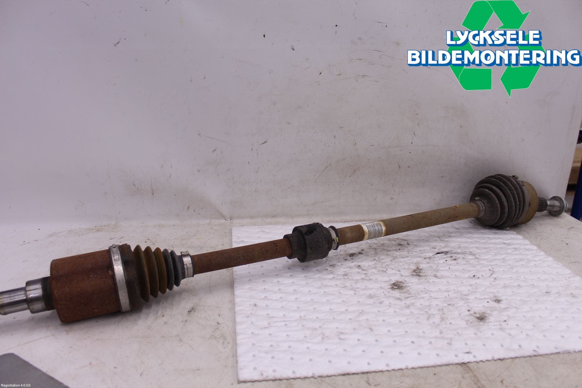 Ford FOCUS 19- Drivaxel Fram Höger