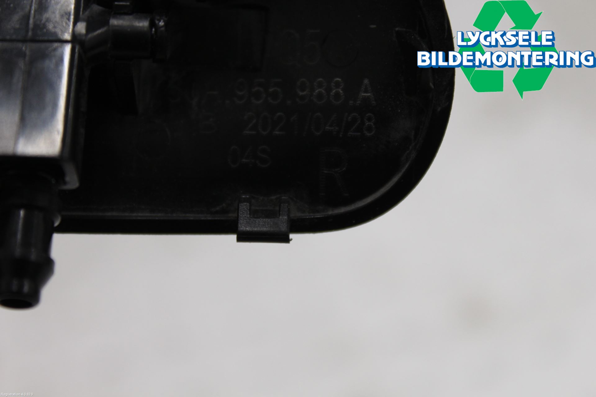 Audi Q5/SQ5 17- Spolarmunstycke Rutor