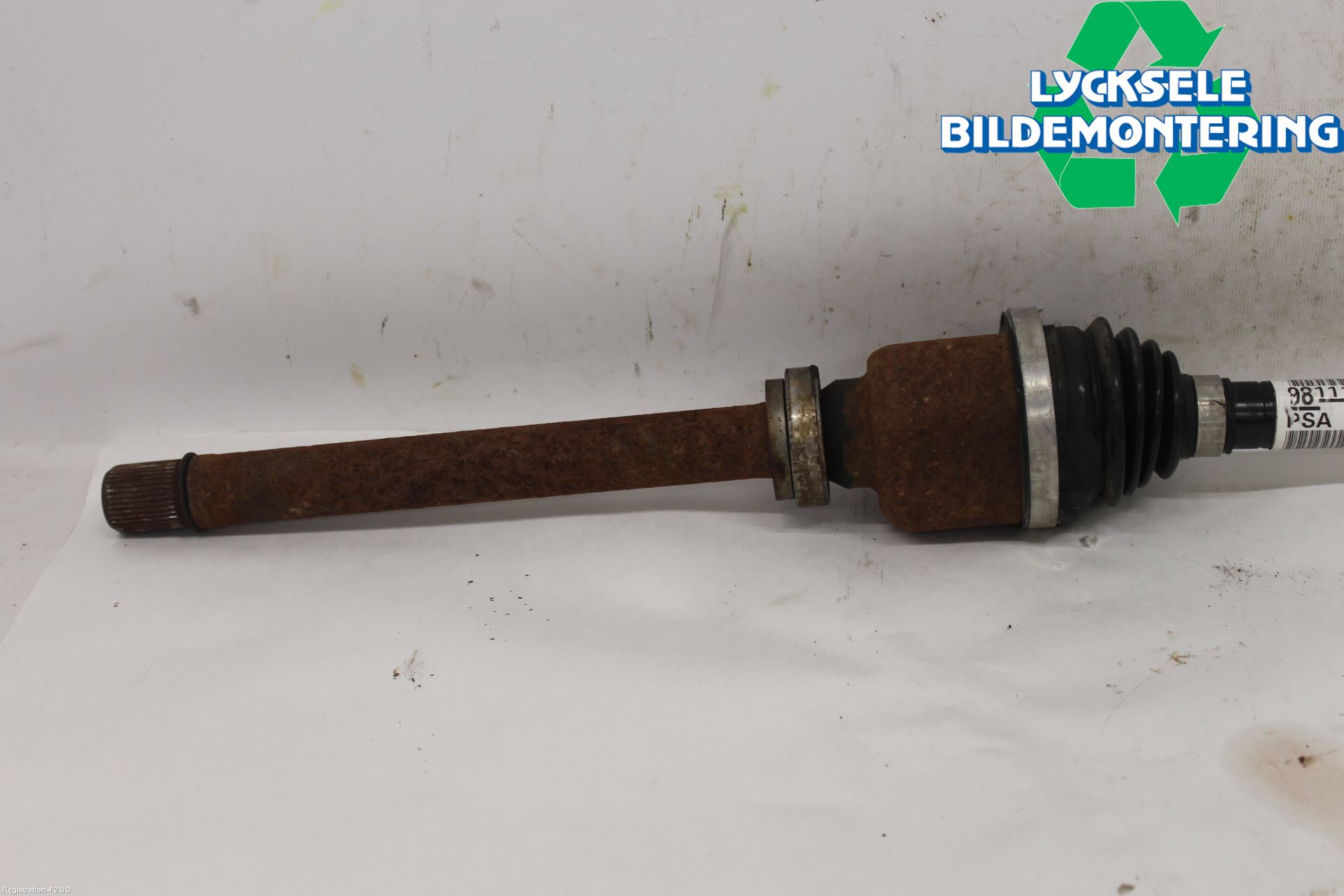 Peugeot 5008 17-24 Drivaxel Fram Höger