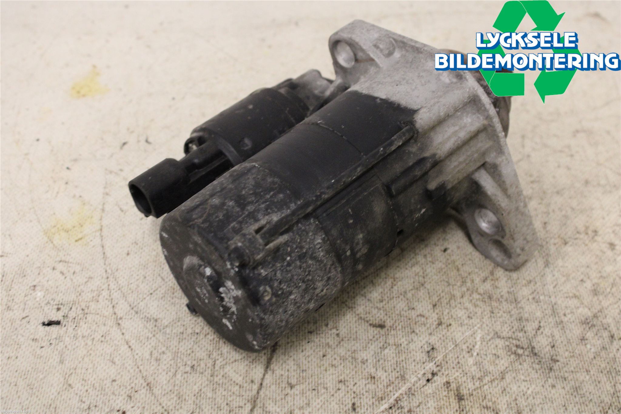 Volkswagen VW CADDY 11-15 Startmotor Diesel