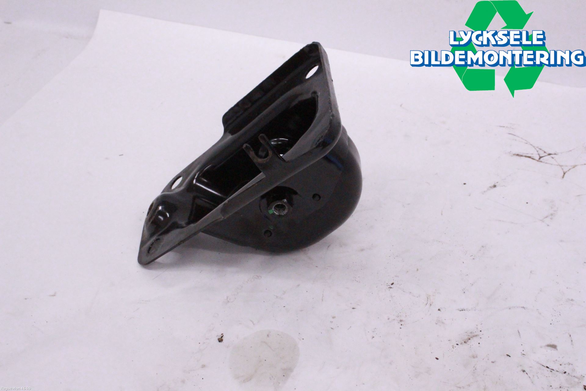 Volkswagen VW TIGUAN 16-24 Bärarm Bak Vänster