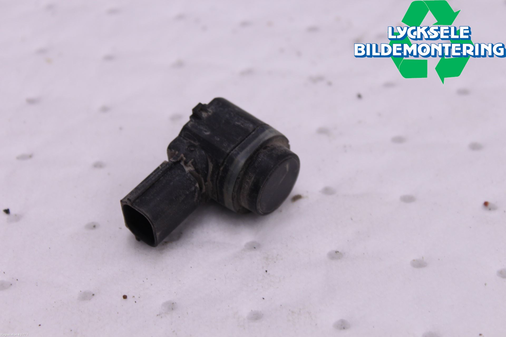 Ford KUGA 17-19 Parkeringshjälp Backsensor