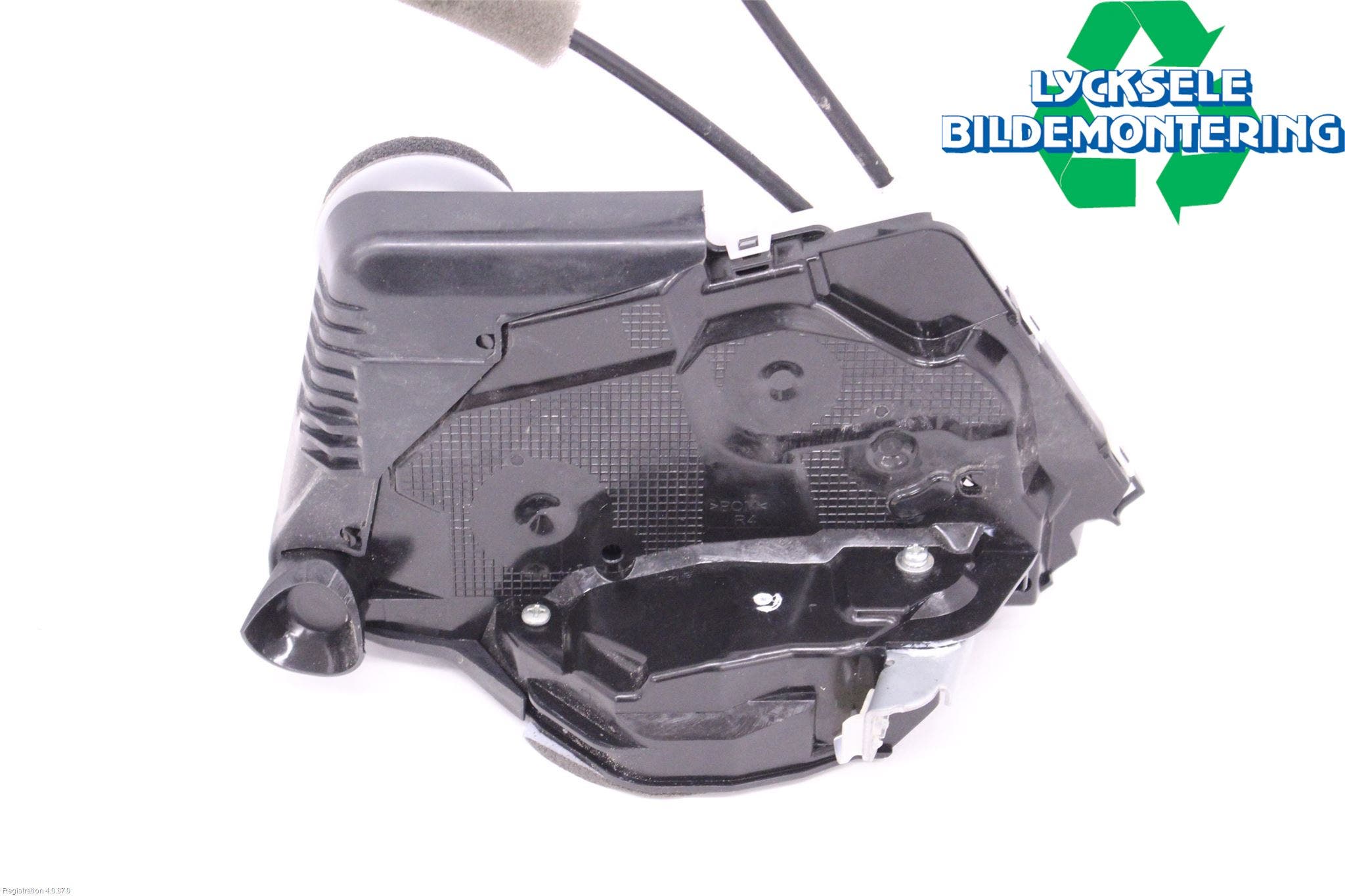 Toyota YARIS XP21 20- Låskista-Dörrlås