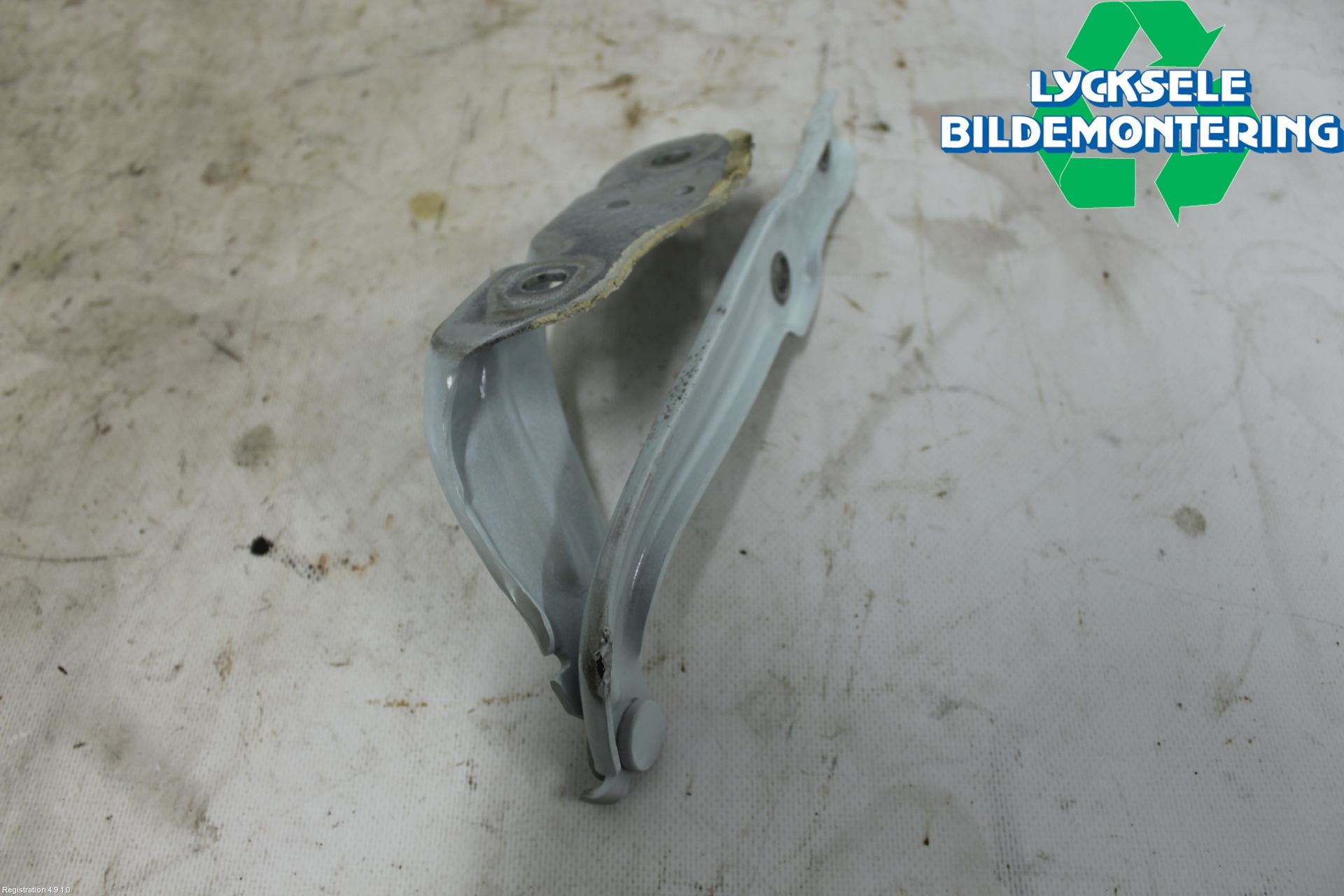 Skoda OCTAVIA (5E) 13-20 Huvgångjärn