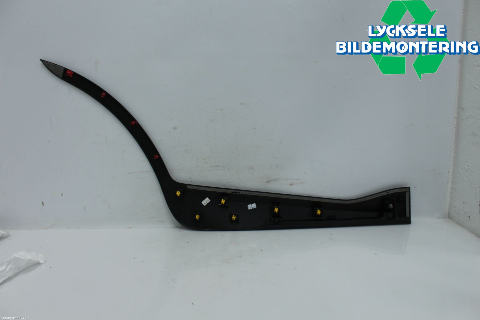 Kia STONIC 18->> Dörr Dekorlist Bak Vä