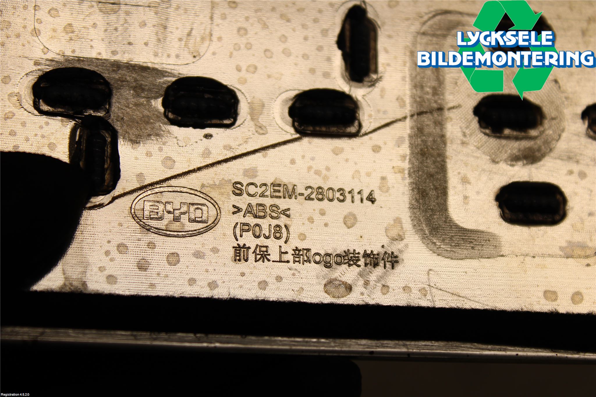 BYD ATTO 22- Stötfångardel Fram Mitt