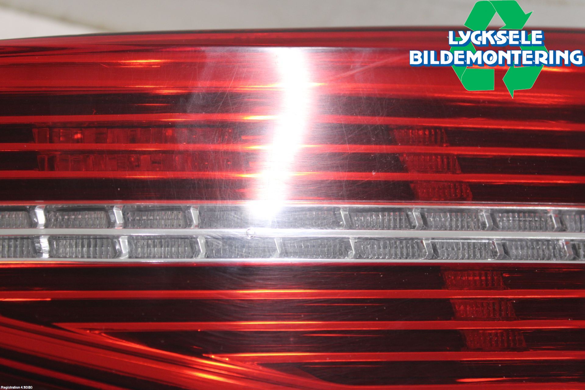 Volkswagen VW PASSAT 15-19 Bakljus Lucka Hö