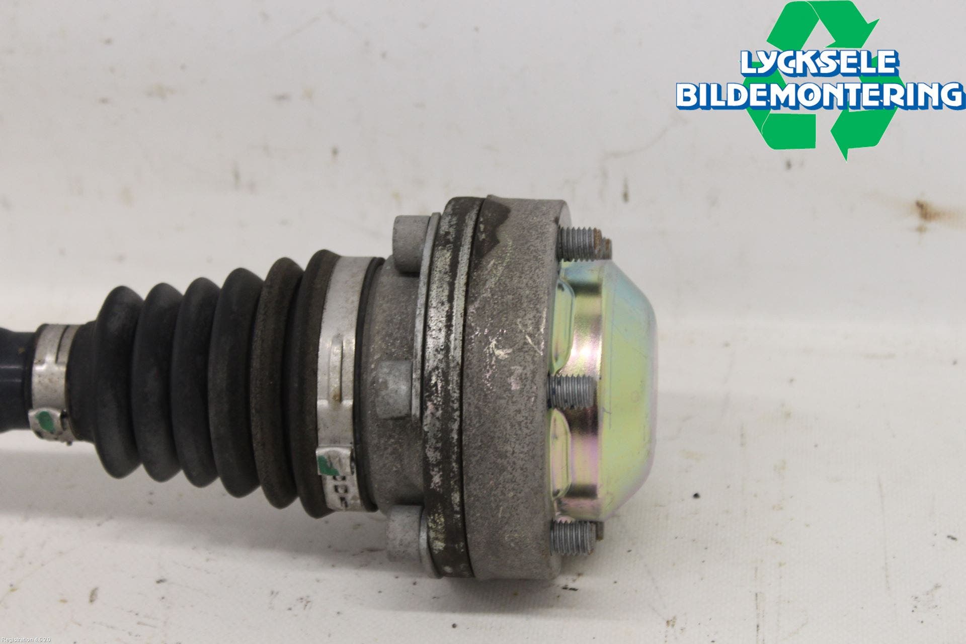 Audi ALLROAD 06-11 Drivaxel Bak Höger