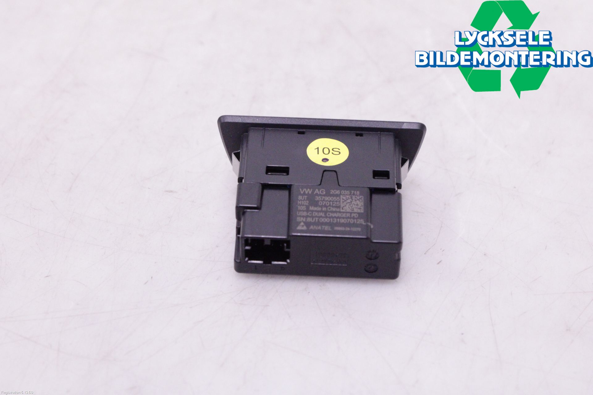 Volkswagen VW PASSAT 24- Usb Connection