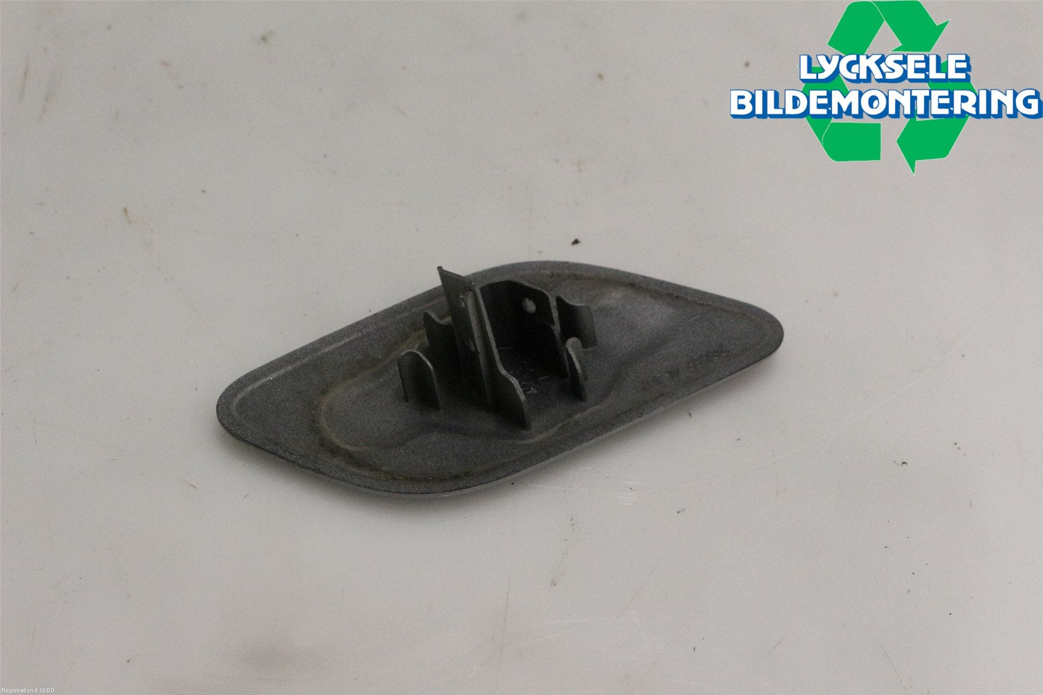 Nissan NAVARA, TREK-1 17-21 Spolarmunstycke Strålkastare