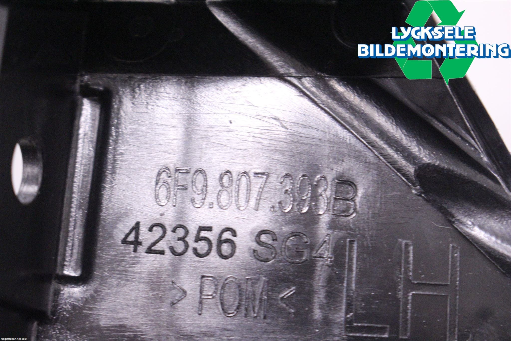 Seat ARONA Stötfångarfäste Bak Vä