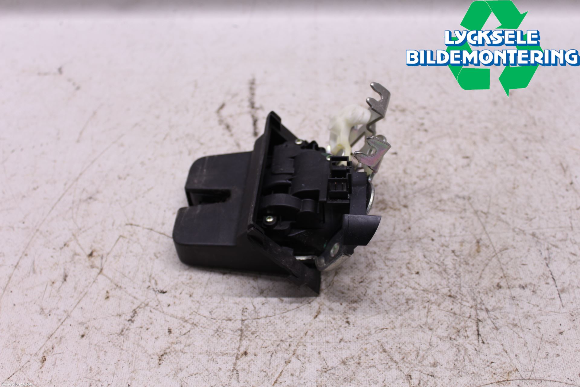 Skoda SUPERB 09-15 Låskista Baklucka