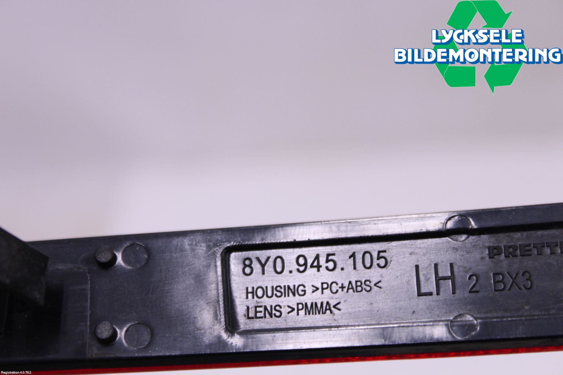 Audi A3/S3 8Y 21- Dimljus/Reflex Bak