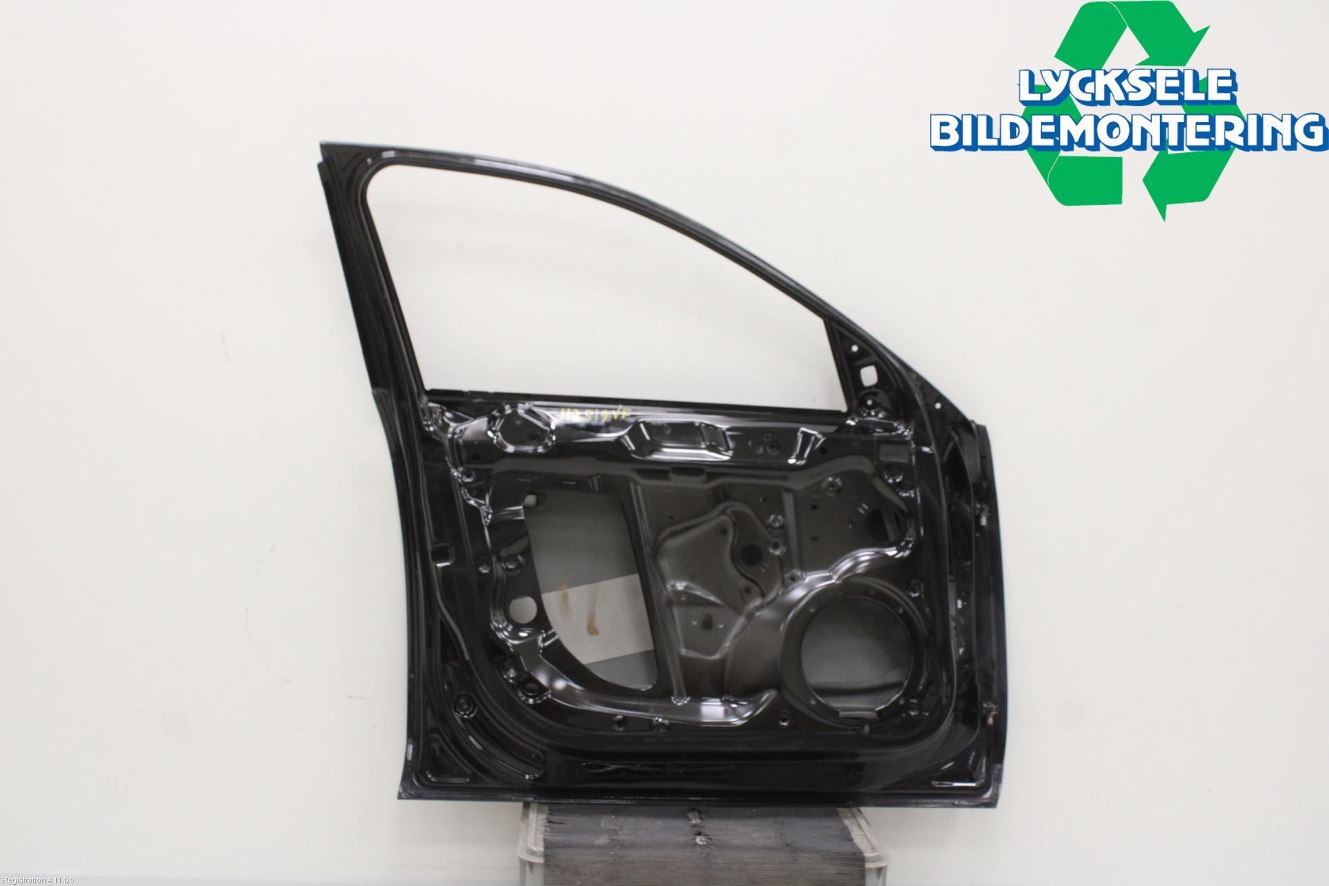Audi A4 12-15 Dörr Fram Vänster