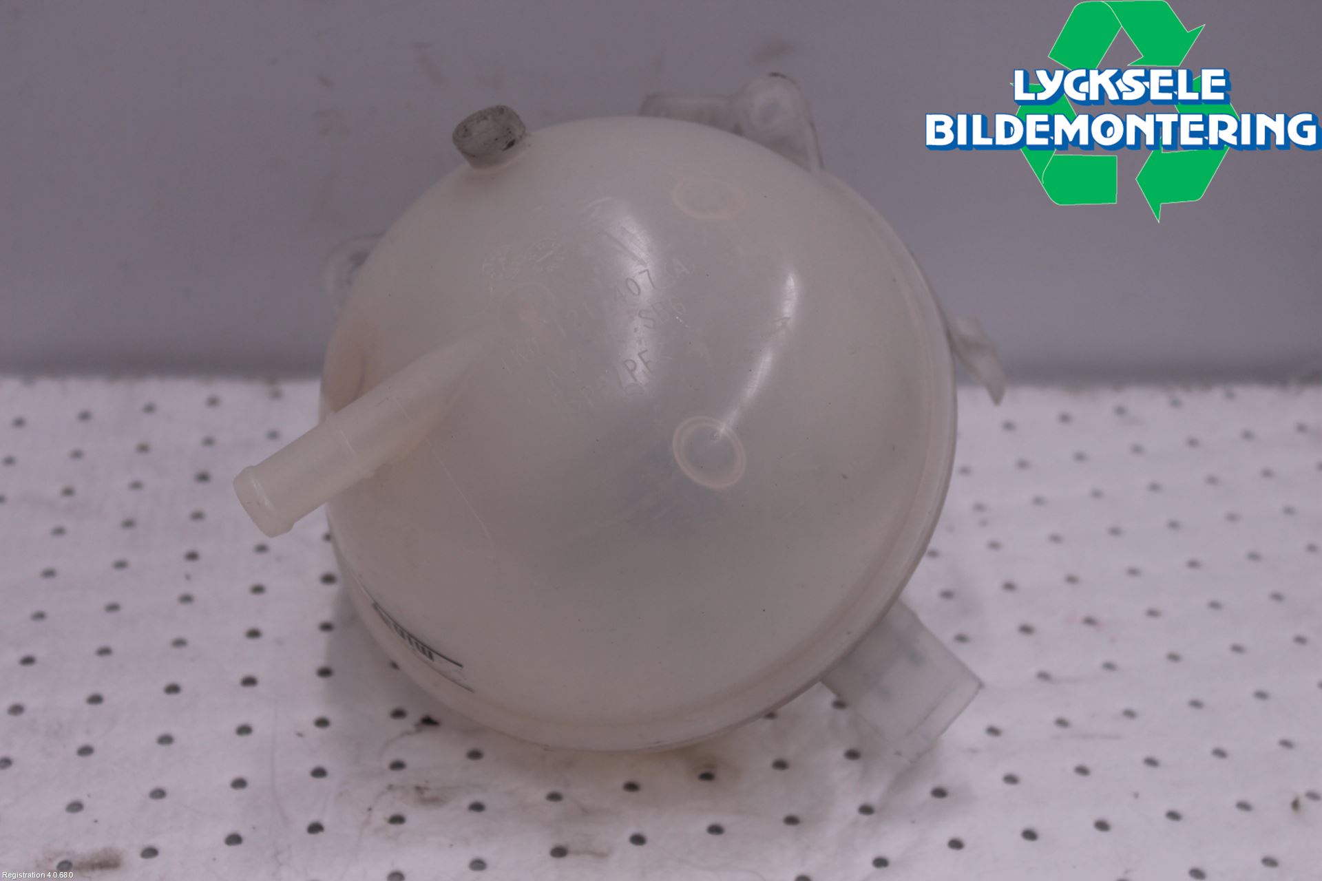 Volkswagen VW TIGUAN 07-16 Expansionstank