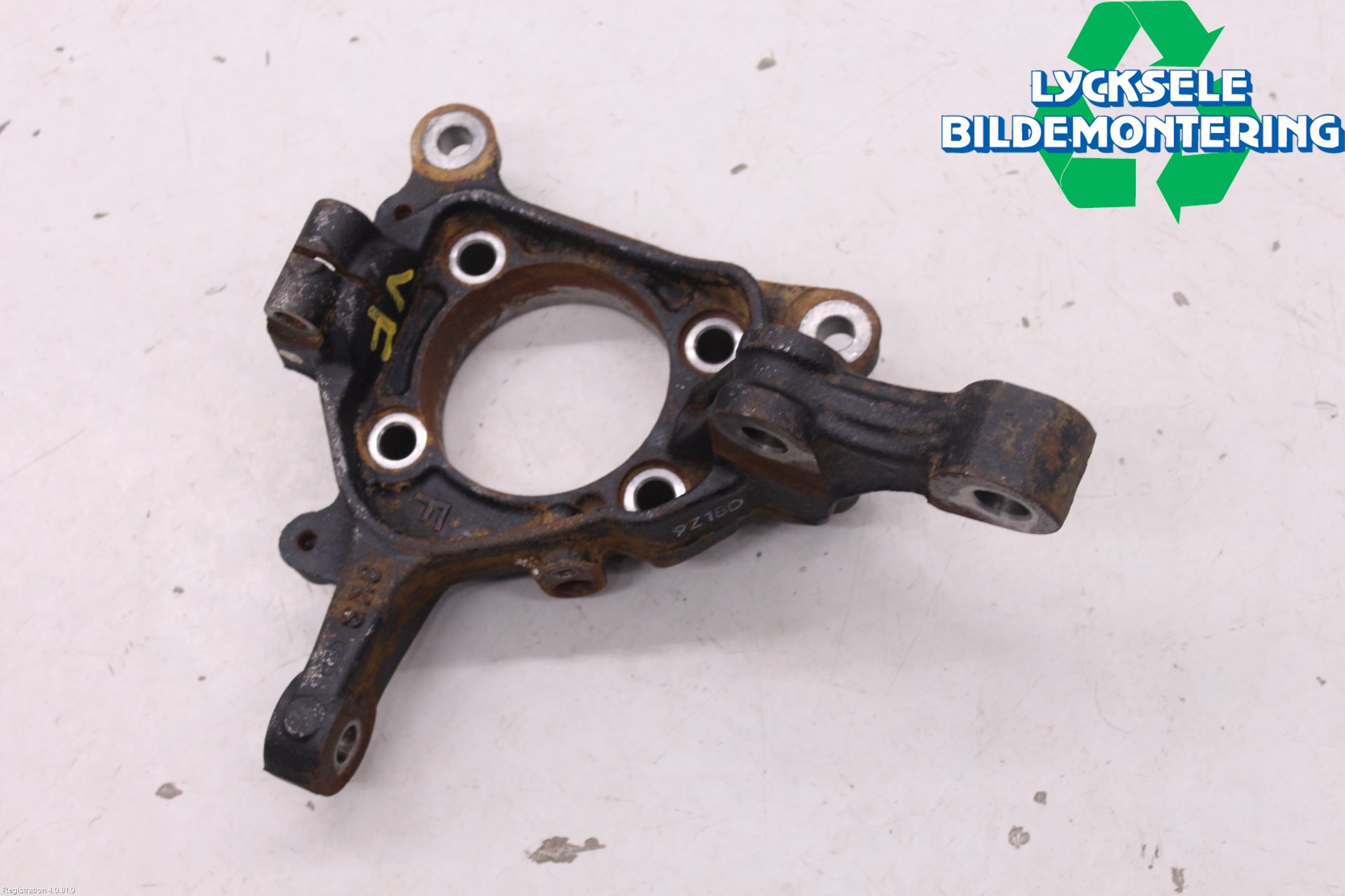 Subaru OUTBACK 15-20 Styrspindel Lagerhus Vä