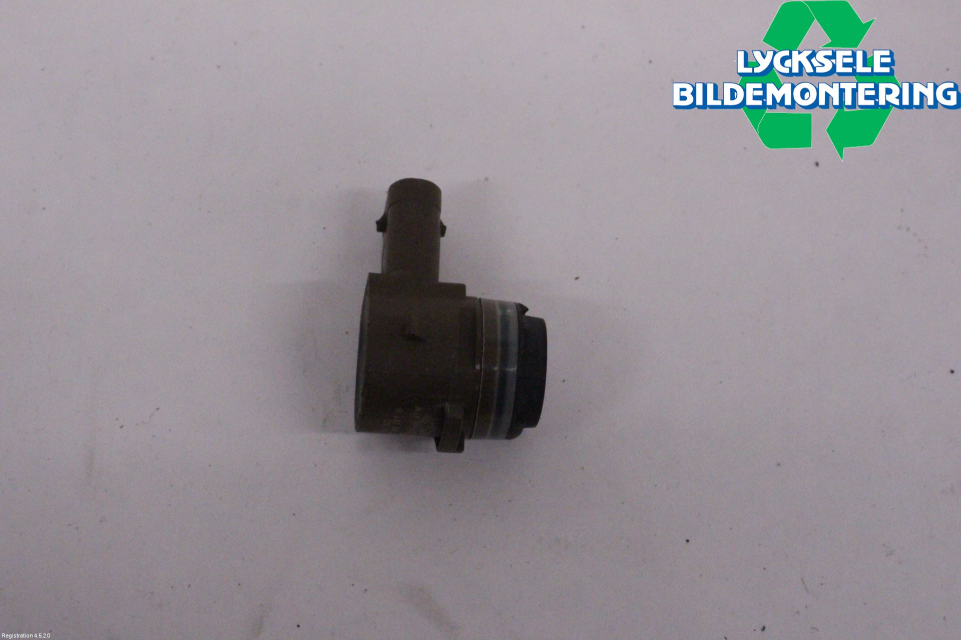 Volkswagen VW CADDY 16-20 Parkeringshjälp Frontsensor