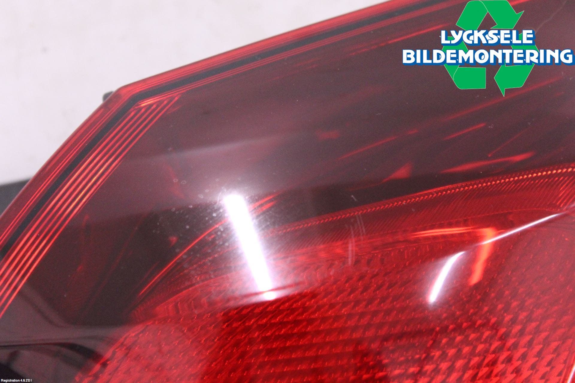 Opel ASTRA J 10-15 Bakljus Höger