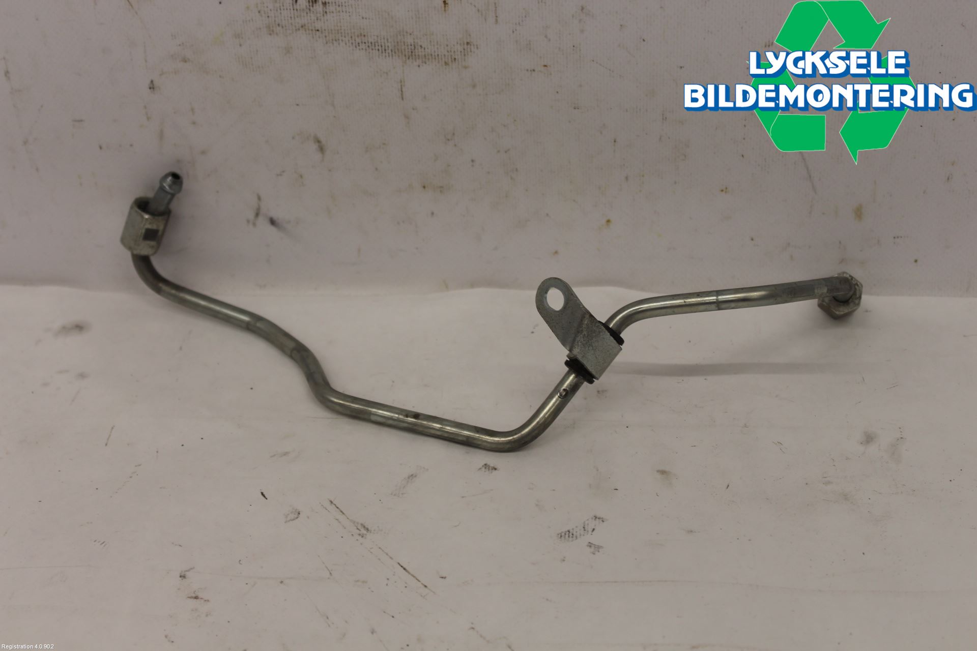 Toyota RAV4 19- Injspridarrör