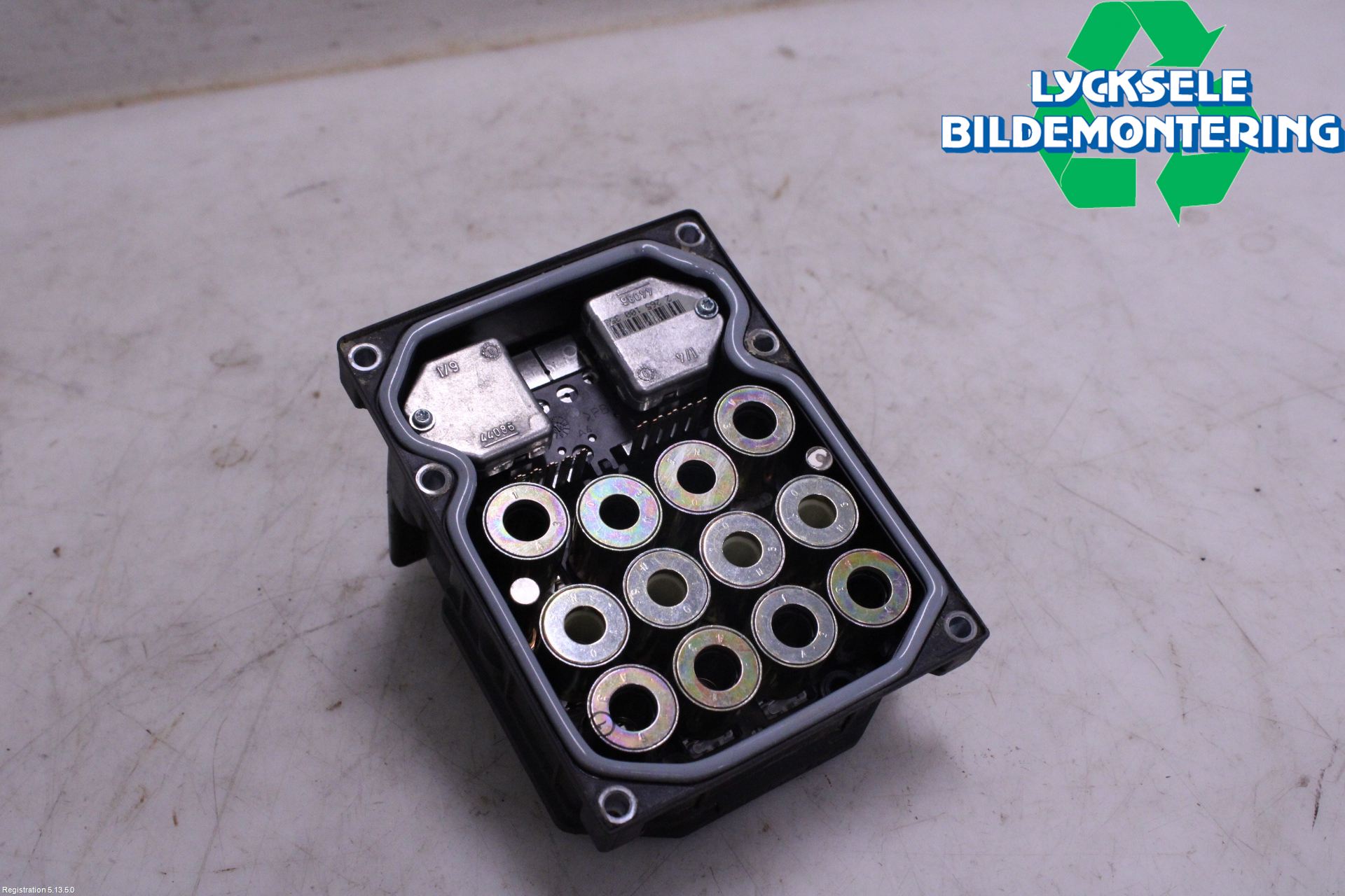 BMW 5 E60/61 Sed/Tou 02-10 Styrenhet Abs