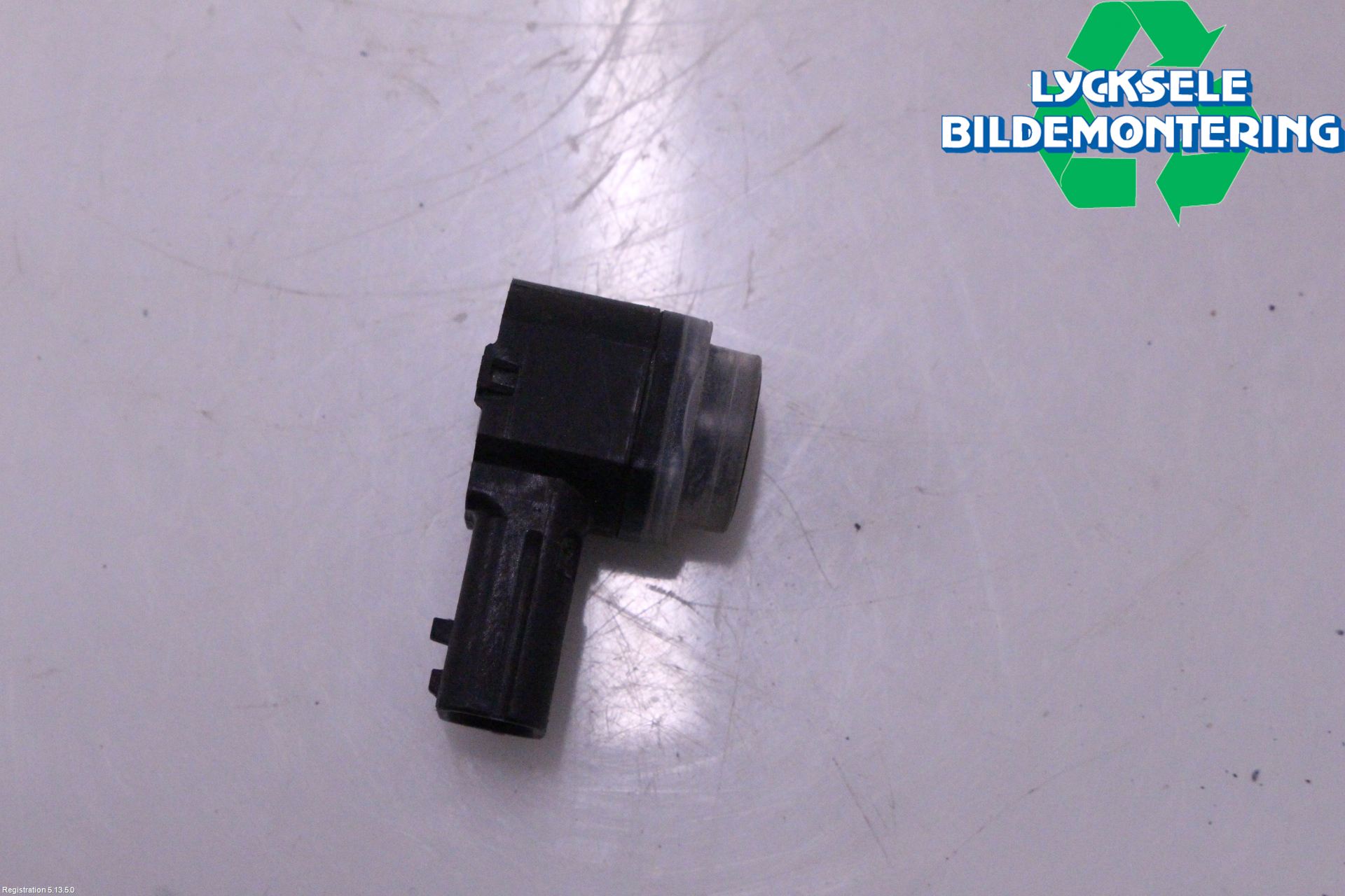 Renault CAPTUR 13-19 Parkeringshjälp Backsensor