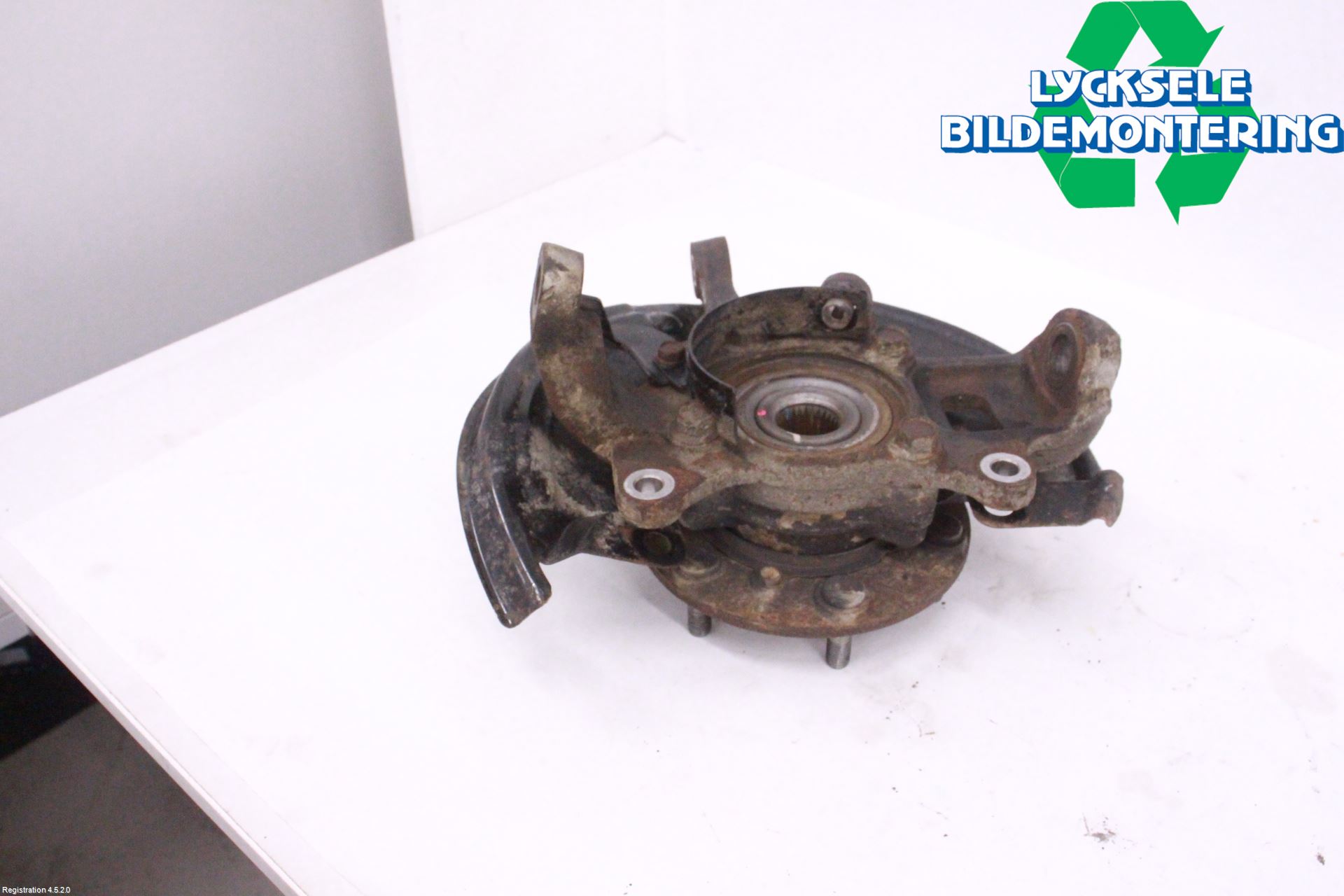 Fiat FULLBACK 16-19 Styrspindel Lagerhus Vä