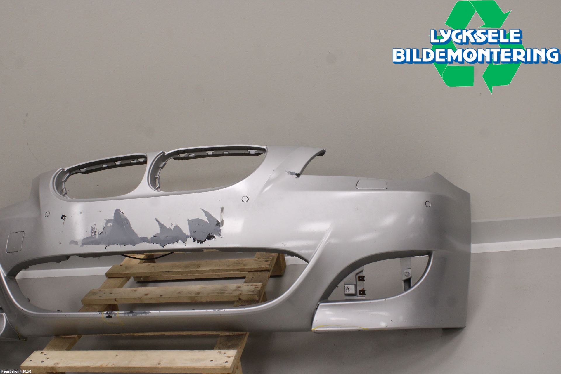 BMW 5 E60/61 Sed/Tou 02-10 Stötfångarbeklädnad Fram