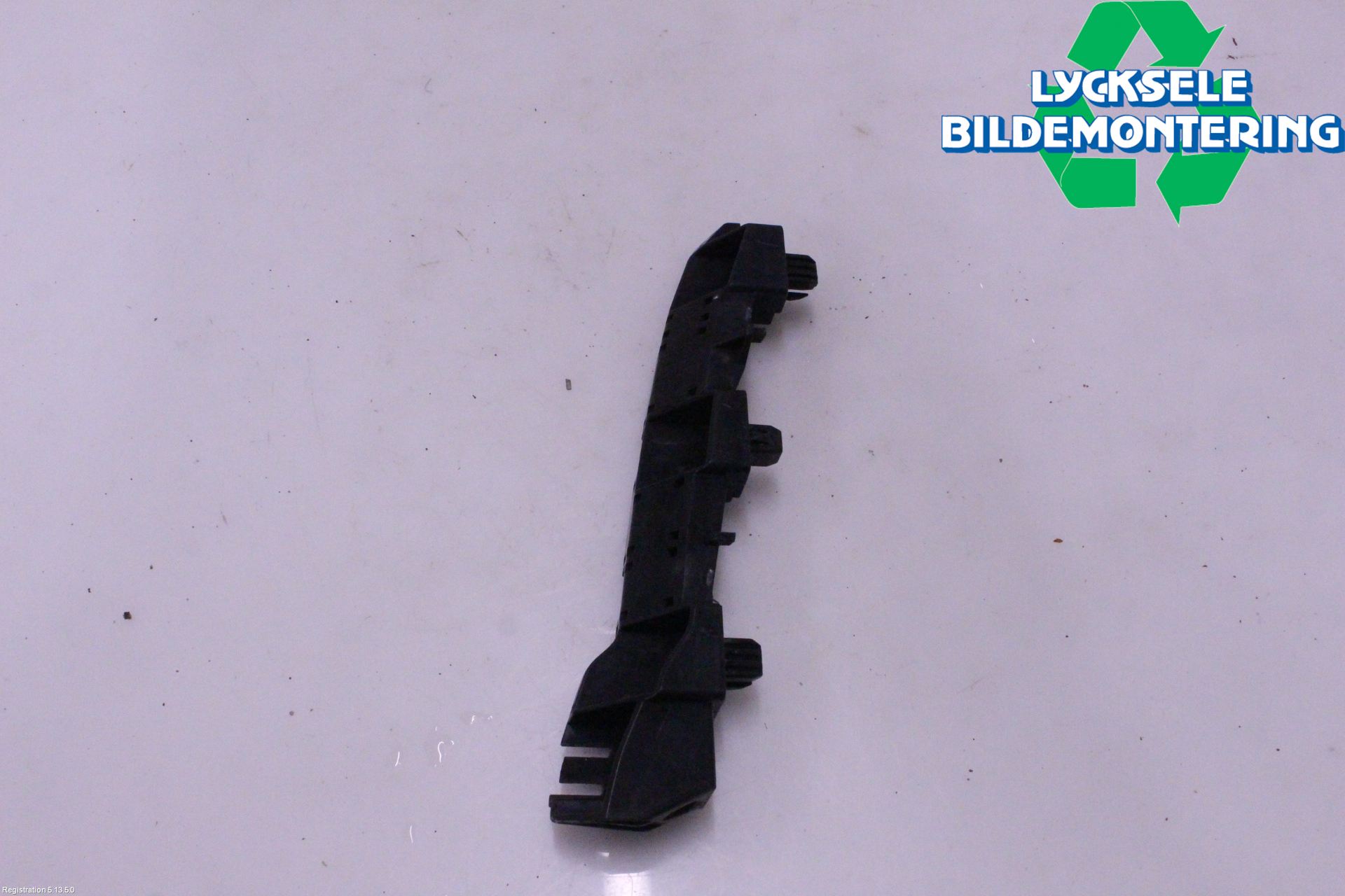 Subaru XV 12-17 Stötfångarfäste Fram Hö