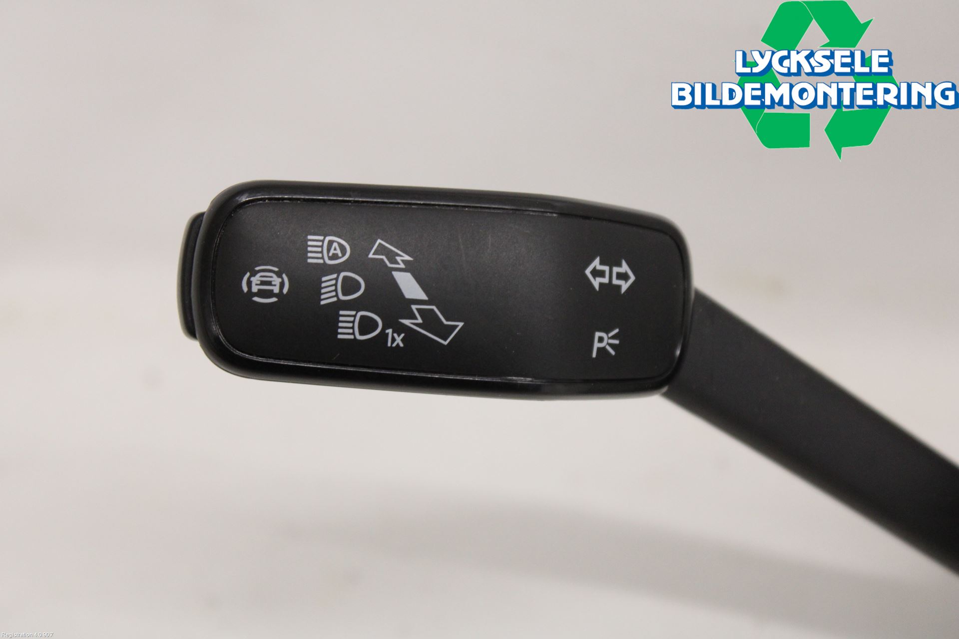 Volkswagen VW PASSAT 20-24 Spakcentral