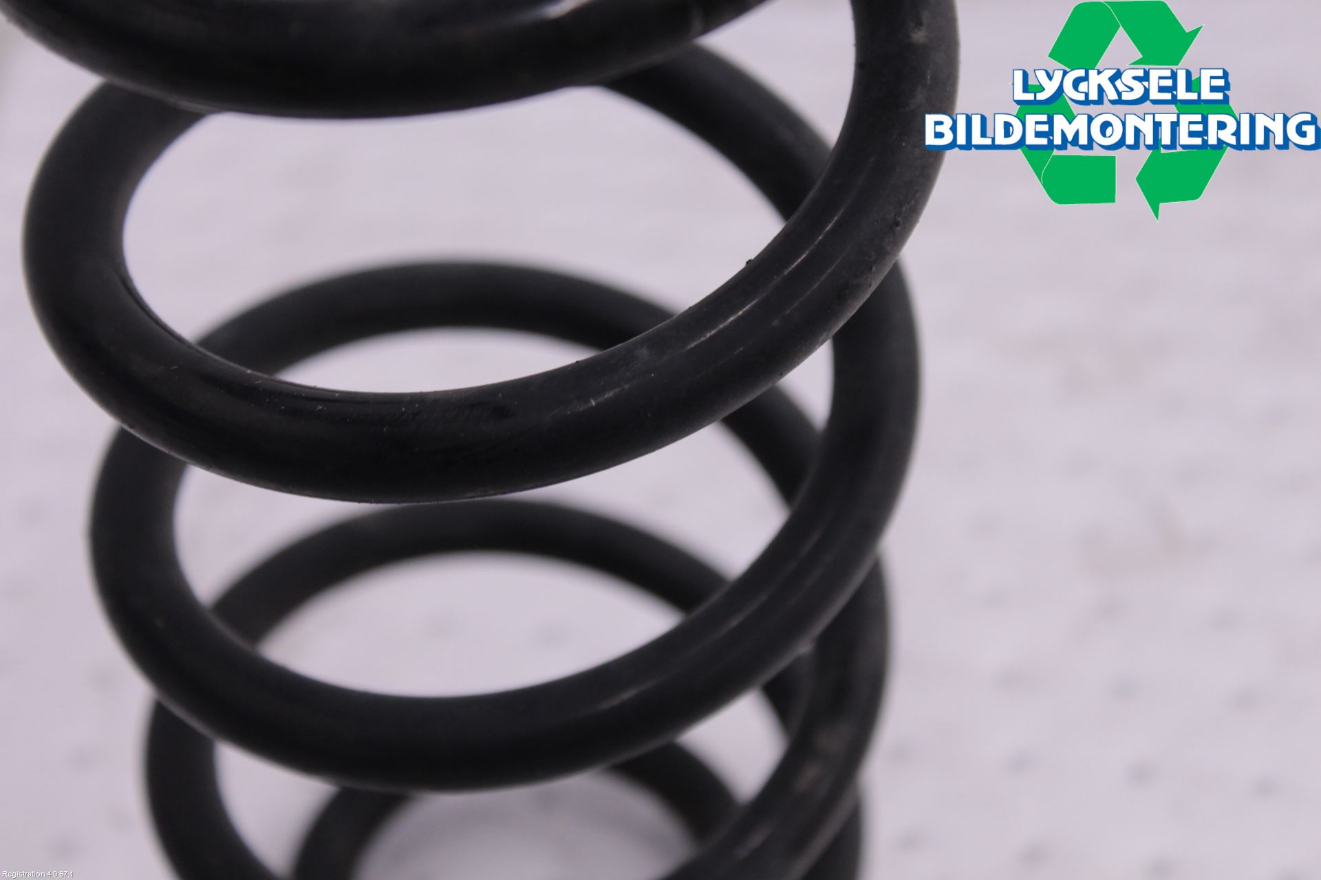 Seat ATECA 16->> Fjäder Bak