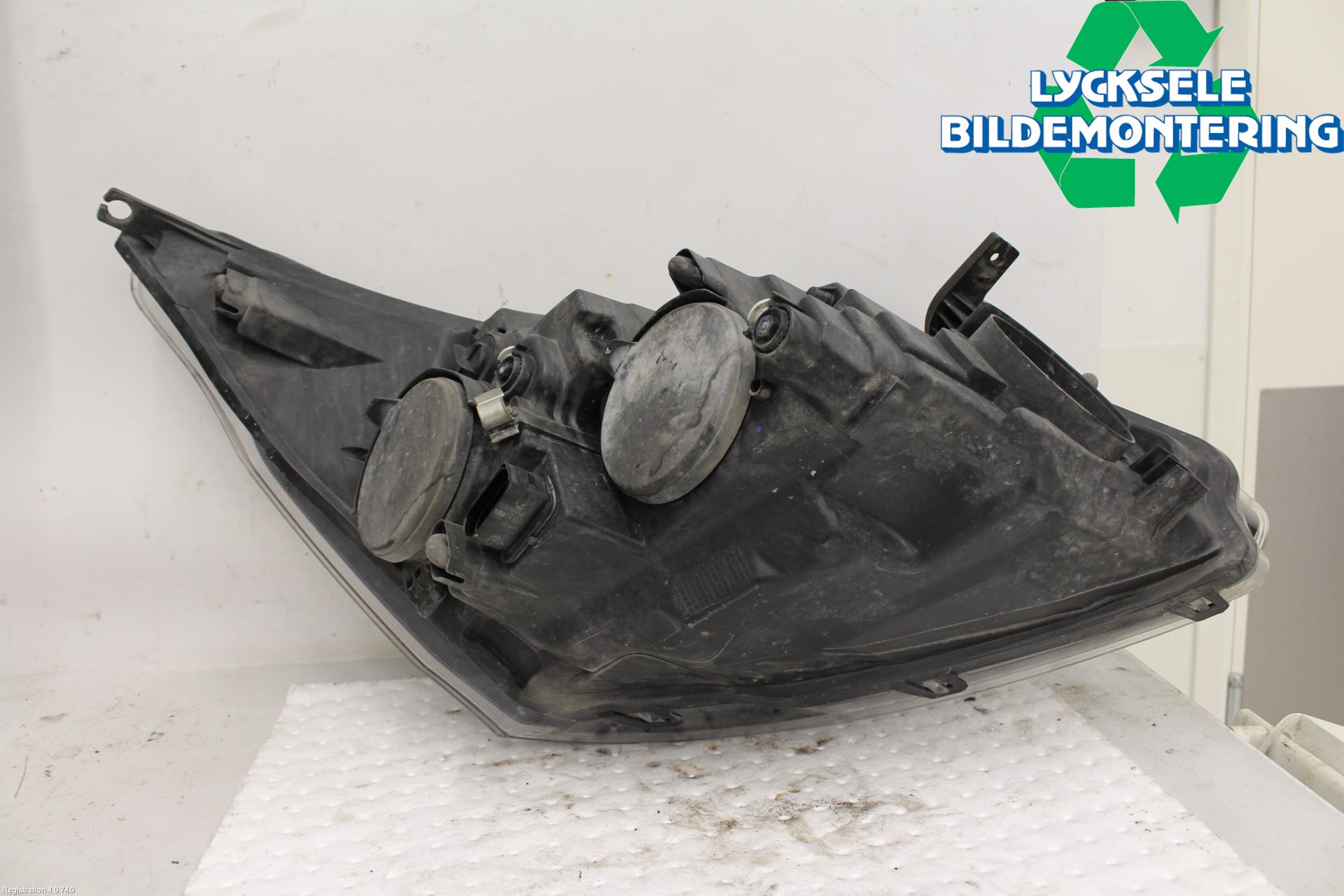 Ford TRANSIT SKÅP/BUSS 14-22 Strålkastare Vänster