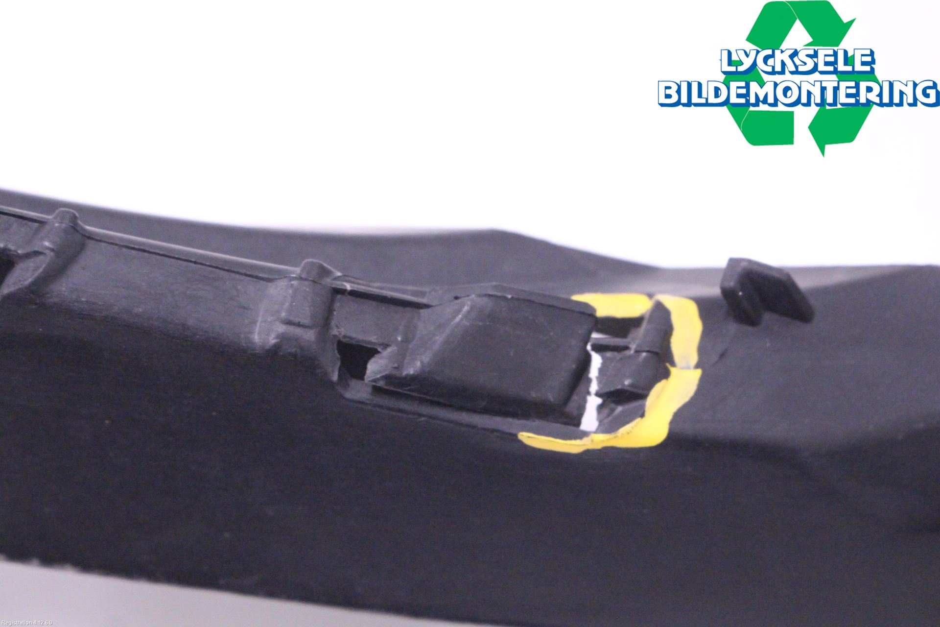 Seat LEON 13-20 Strålkastarsarg Höger