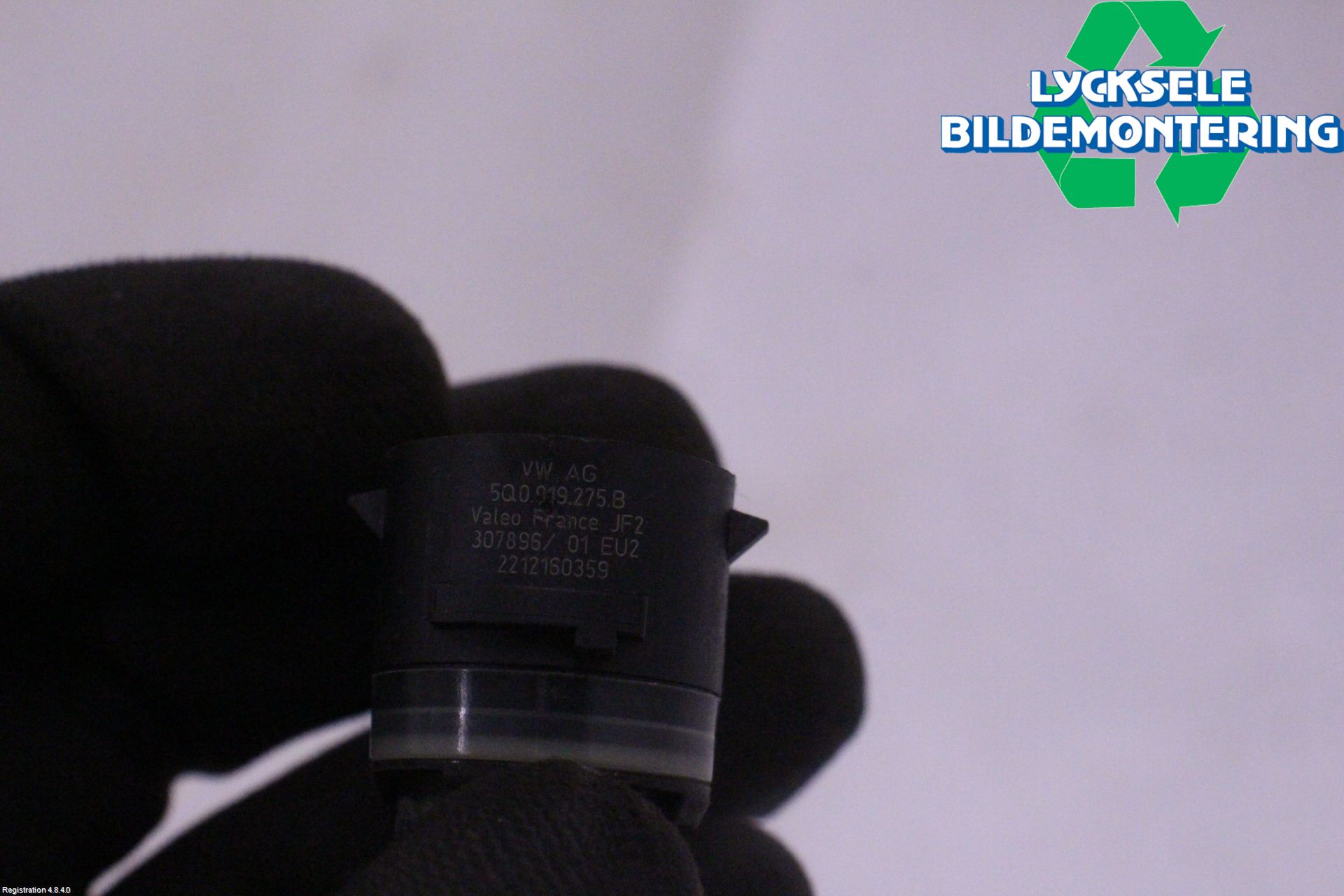 Volkswagen VW PASSAT 15-19 Parkeringshjälp Frontsensor