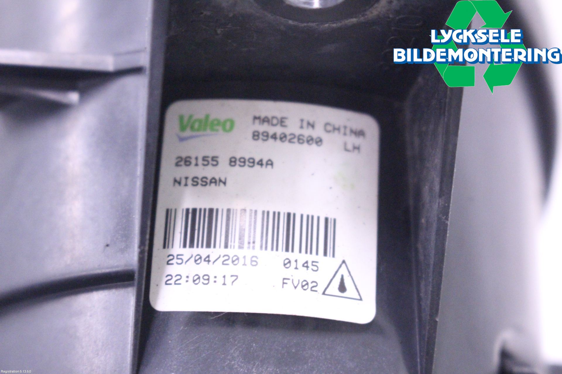 Nissan X-TRAIL 14-21 Dimljus-Varselljus Fram
