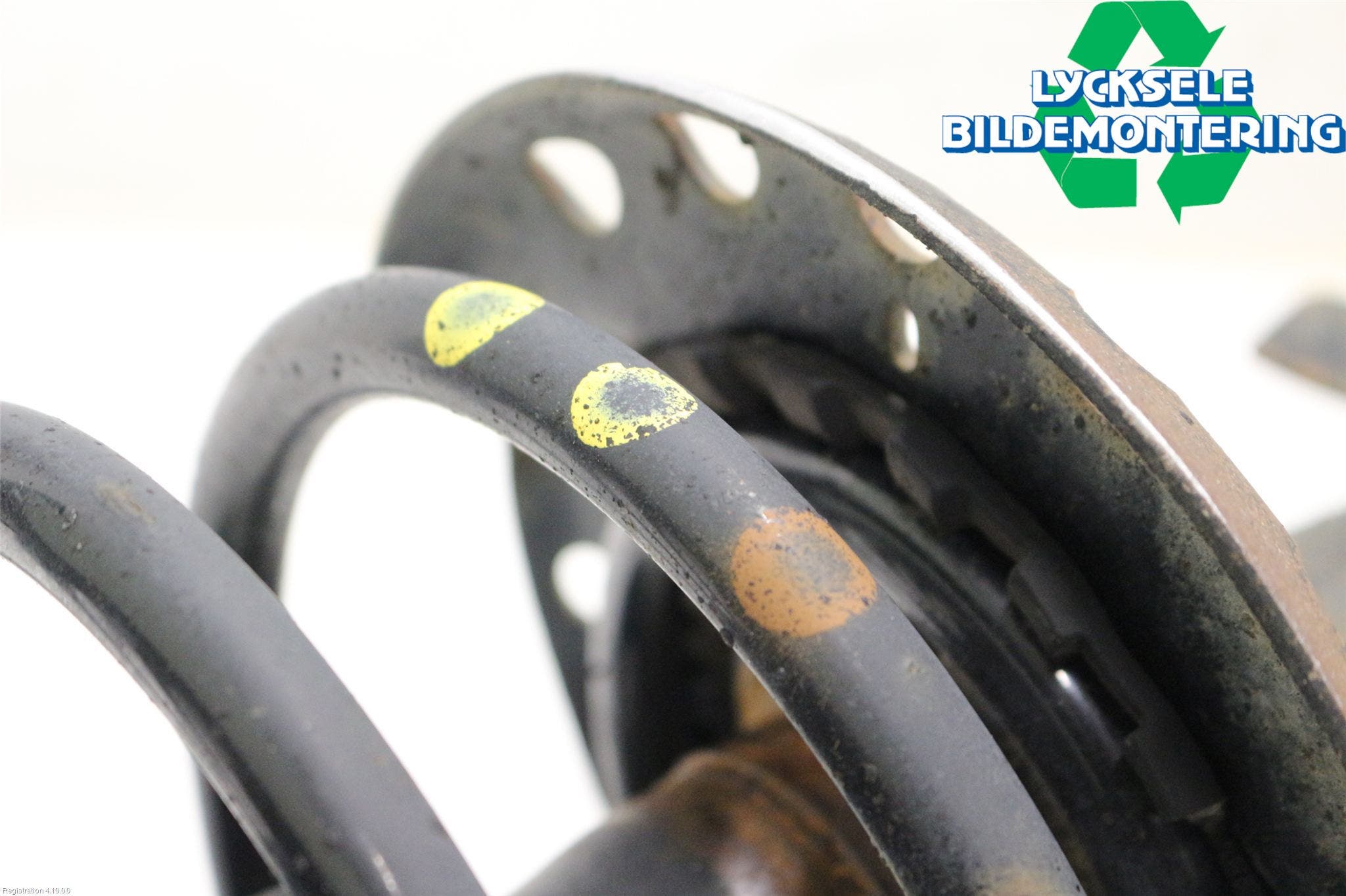 Volvo XC70 08-13 Fjäderben Fram Höger