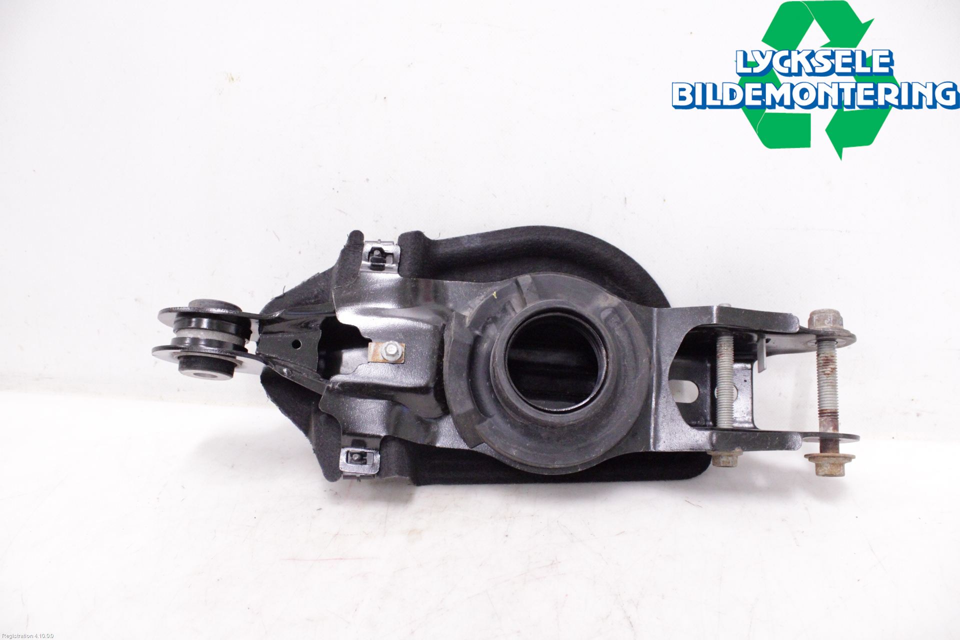 Ford MUSTANG Mach-E 21- Bärarm Bak Vä-Hö