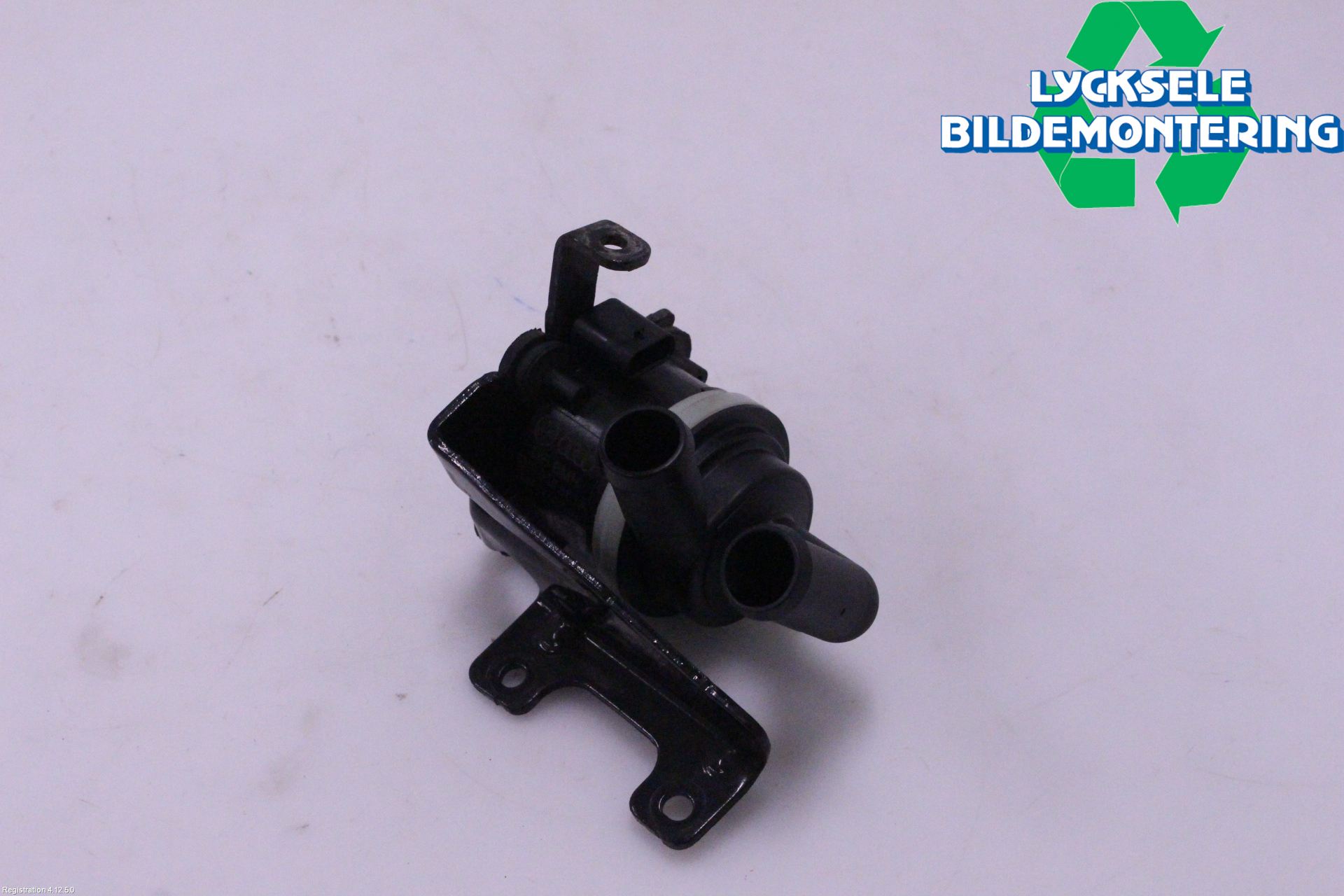 Audi A4 12-15 Vattenpump