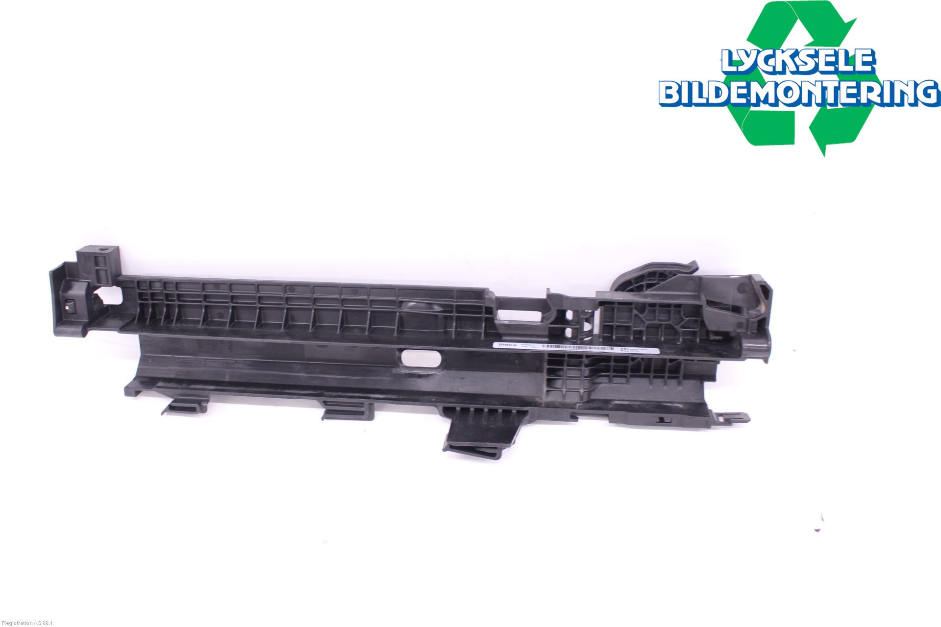 BMW 3 G20/G21/G80/G81 19- Kylarfäste-Ram-Balk