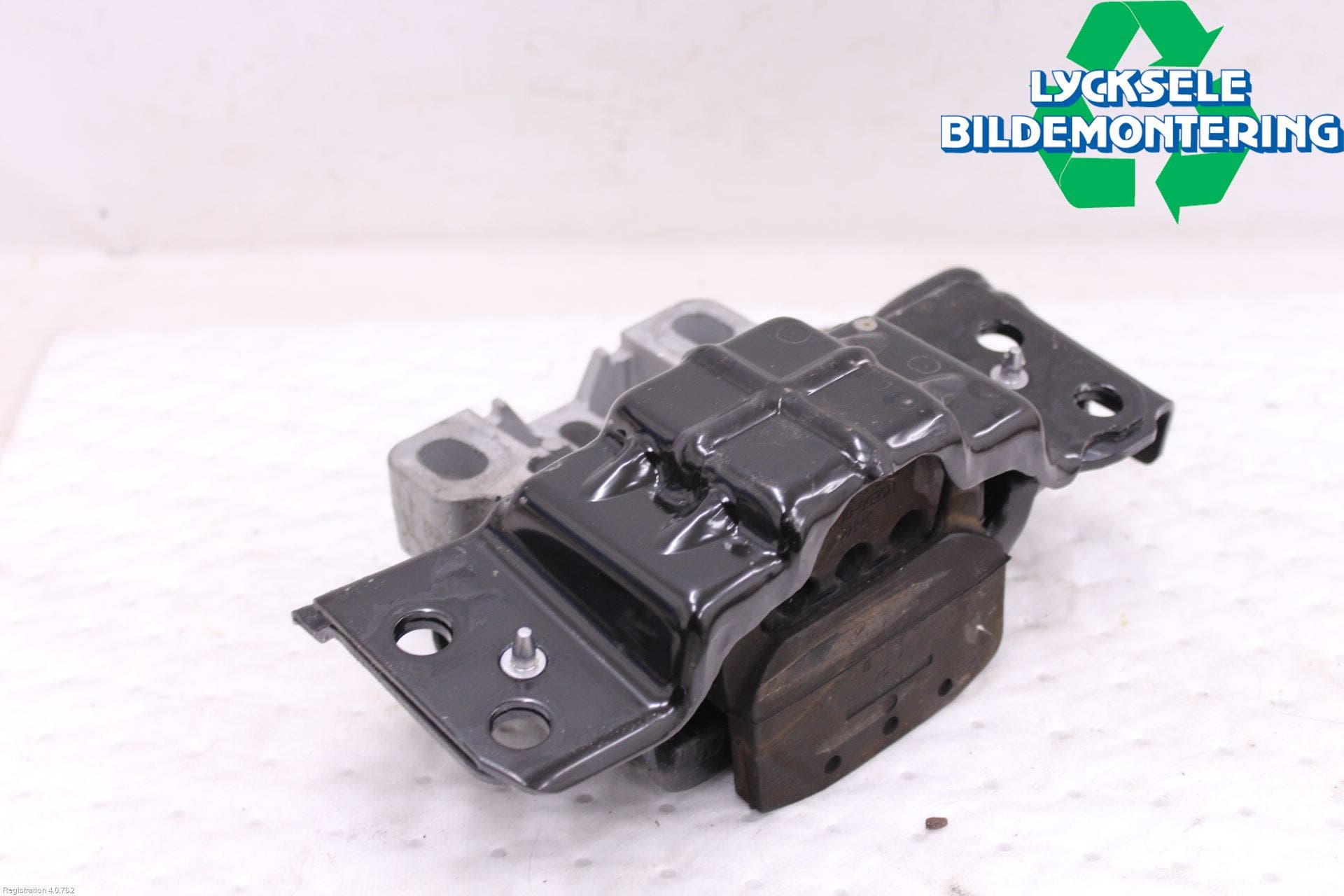 Audi A1 19- Växellådsfäste