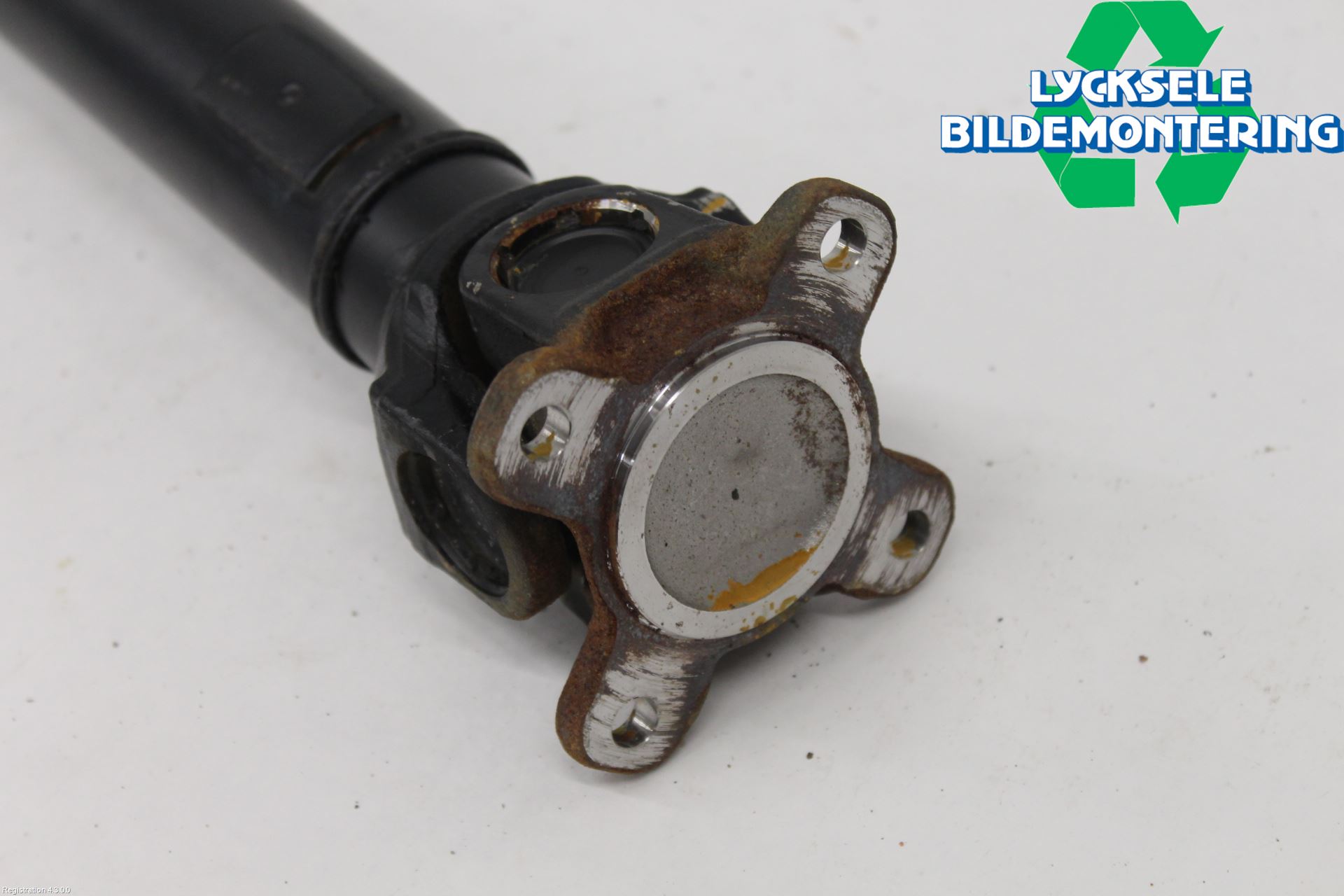 BMW 5 F10/F11/F18 09-17 Mellanaxel Främre 4Wd