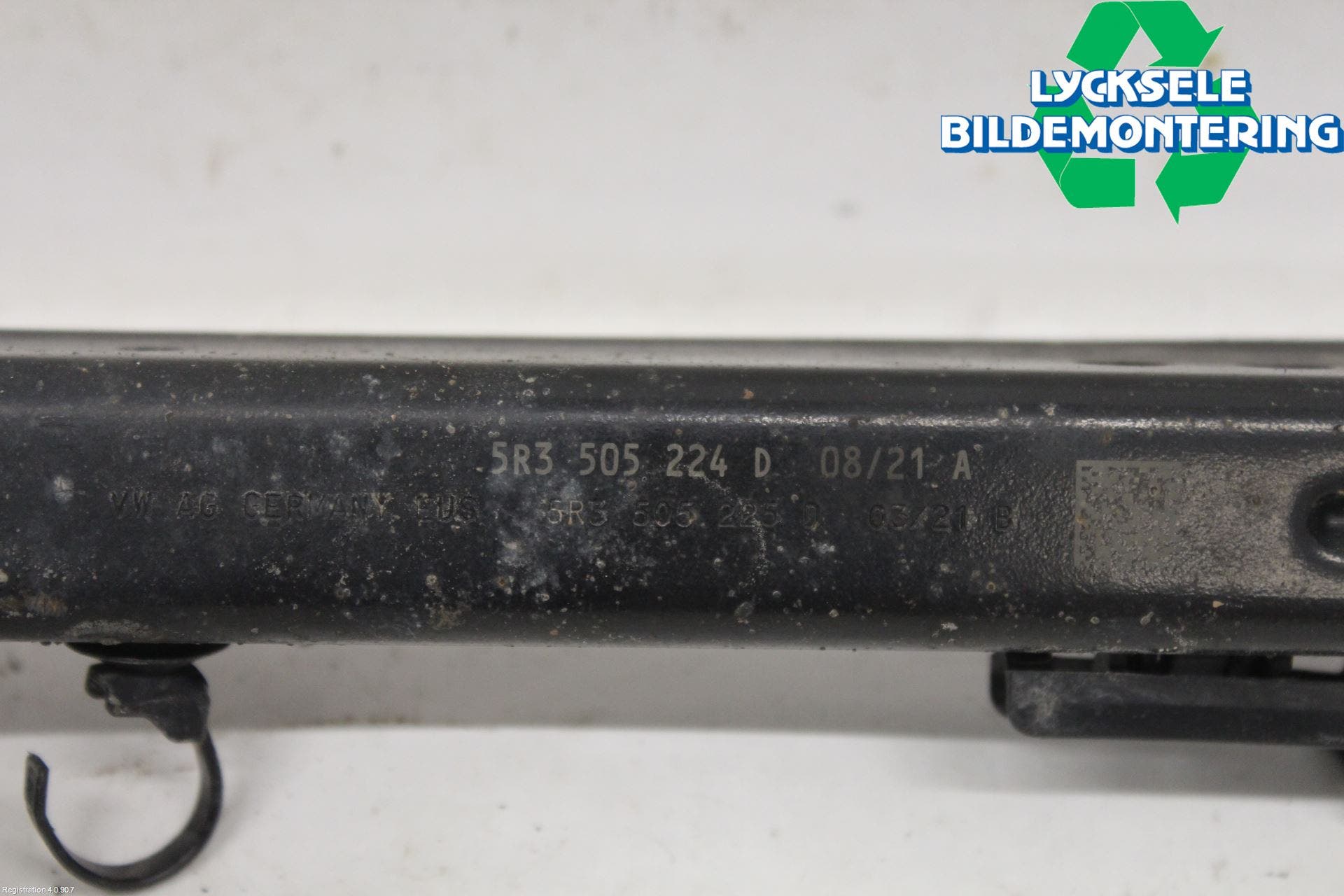 Volkswagen VW CADDY 21- Bärarm Bak Höger