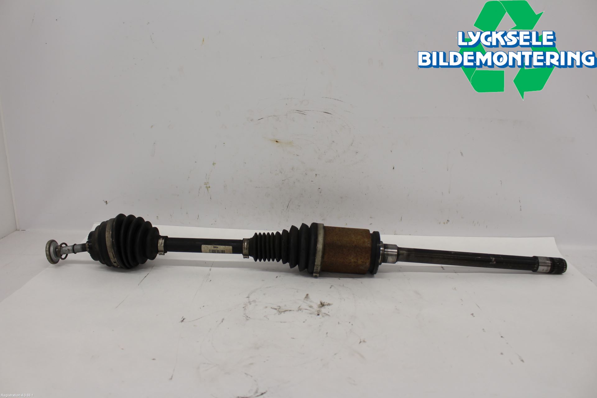 BMW 4 F32/F33/F82/F83 13-20 Drivaxel Fram Höger