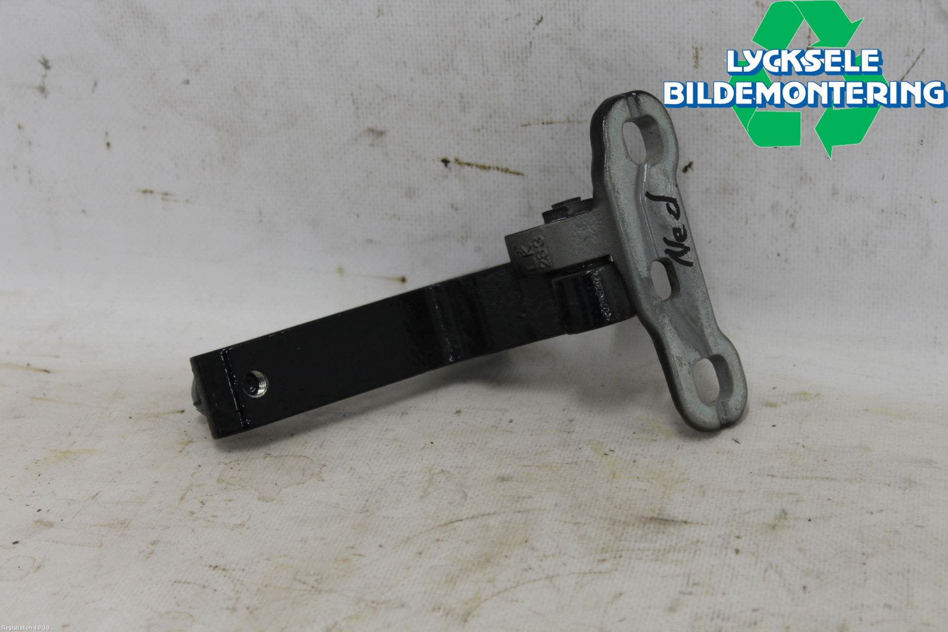 Volvo V60 19- Dörrgångjärn