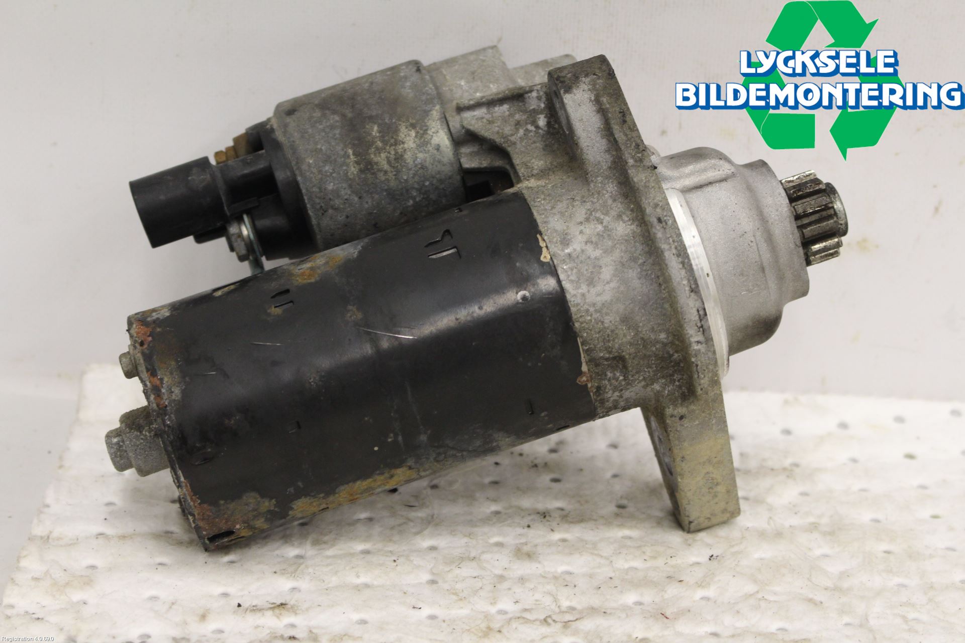 Volkswagen VW CADDY 11-15 Startmotor Diesel